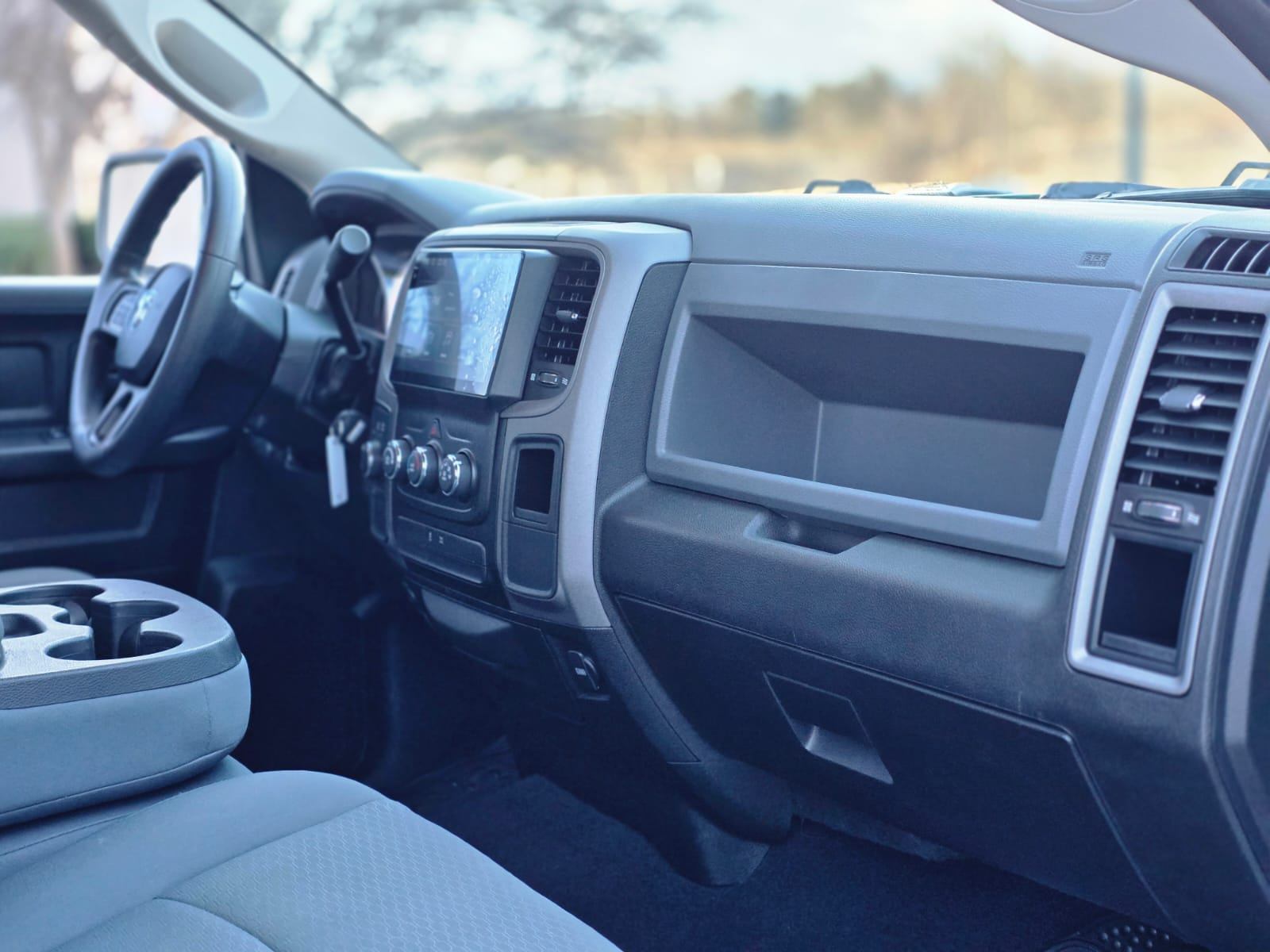 /akmautomotiveltd/2019-Ram-1500Classic-34207210277459366.jpg