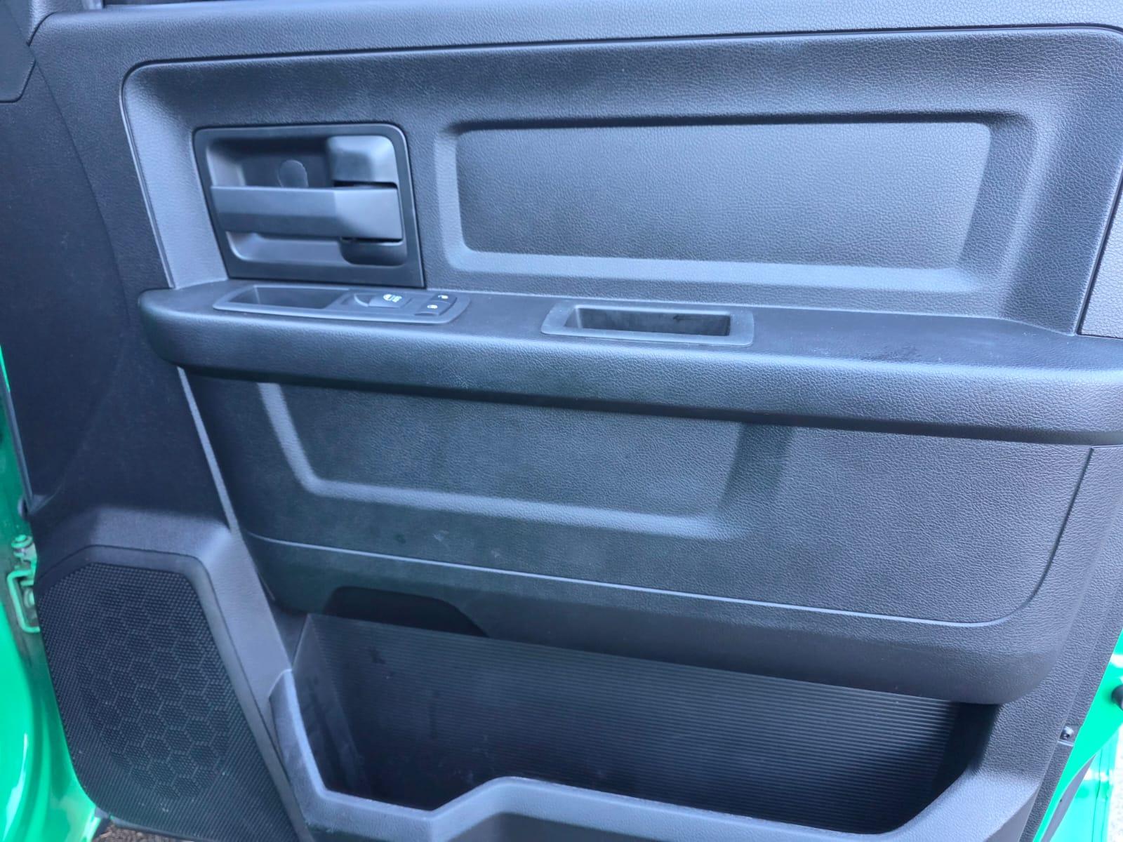 /akmautomotiveltd/2019-Ram-1500Classic-3760784376121309.jpg