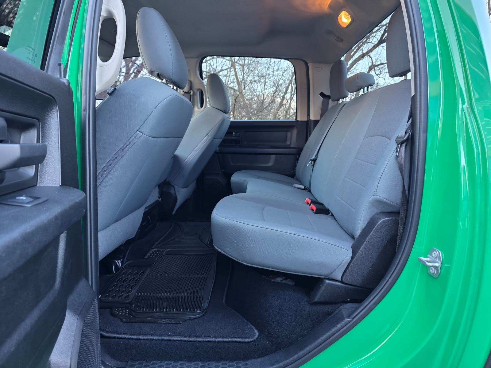 /akmautomotiveltd/2019-Ram-1500Classic-40968890086423126.jpg
