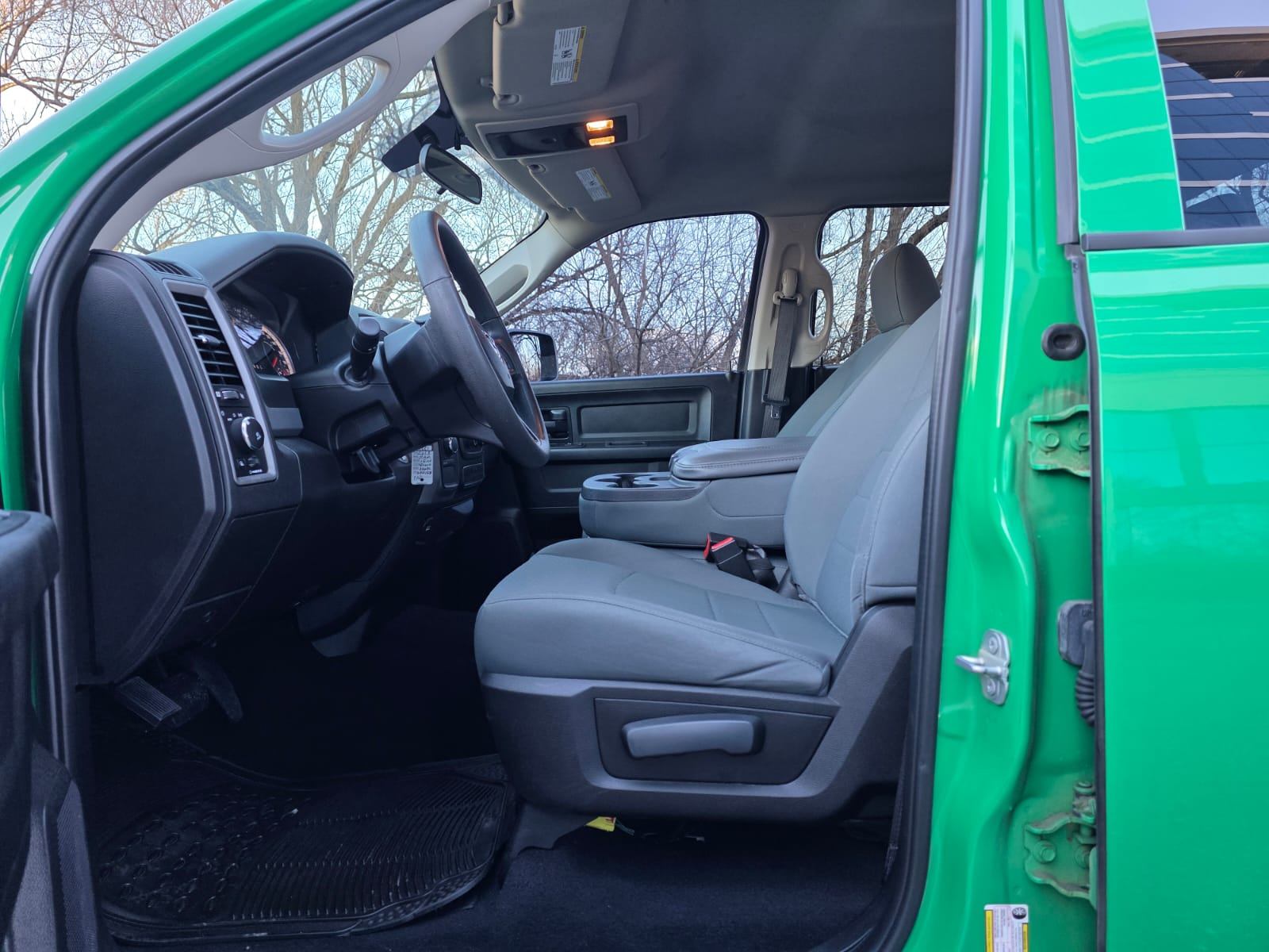 /akmautomotiveltd/2019-Ram-1500Classic-543660740314799.jpg