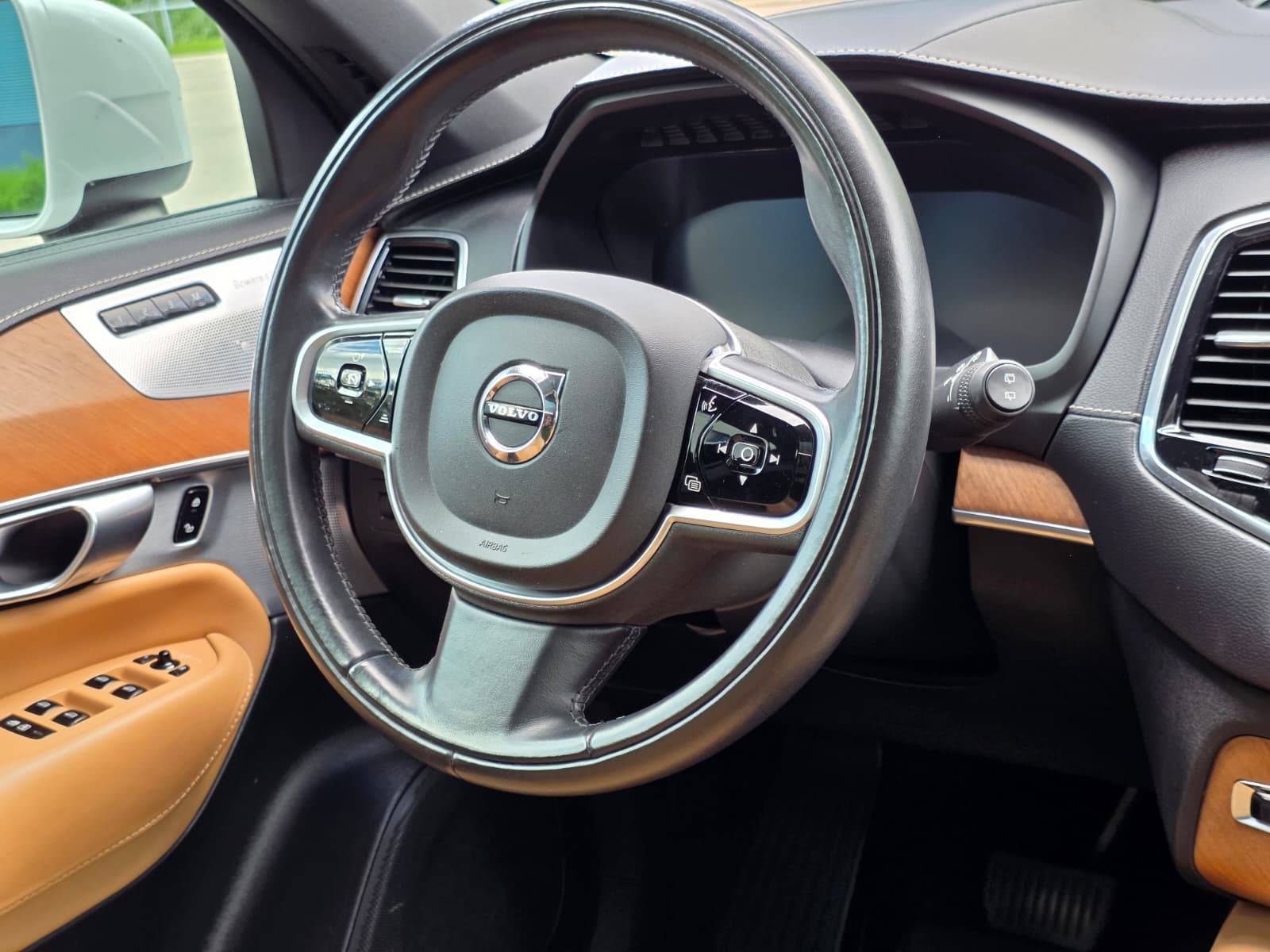 /akmautomotiveltd/2019-Volvo-XC90-7635897767948152.jpg