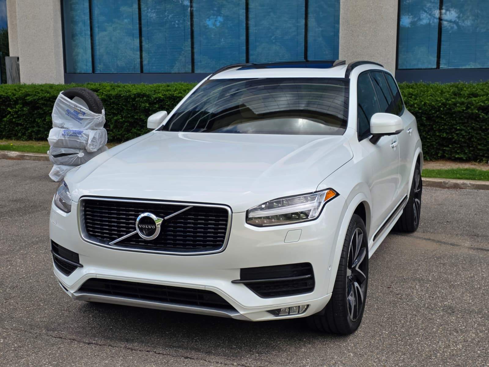 /akmautomotiveltd/2019-Volvo-XC90-8650354004503711.jpg