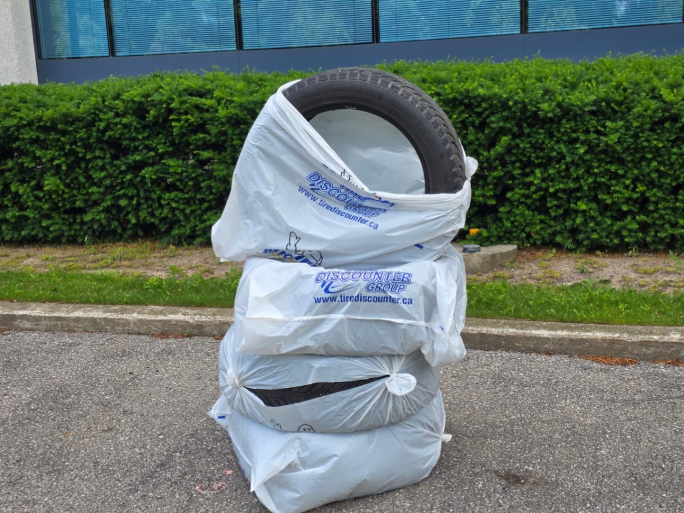 /akmautomotiveltd/2019-Volvo-XC90-8681985084783028.jpg