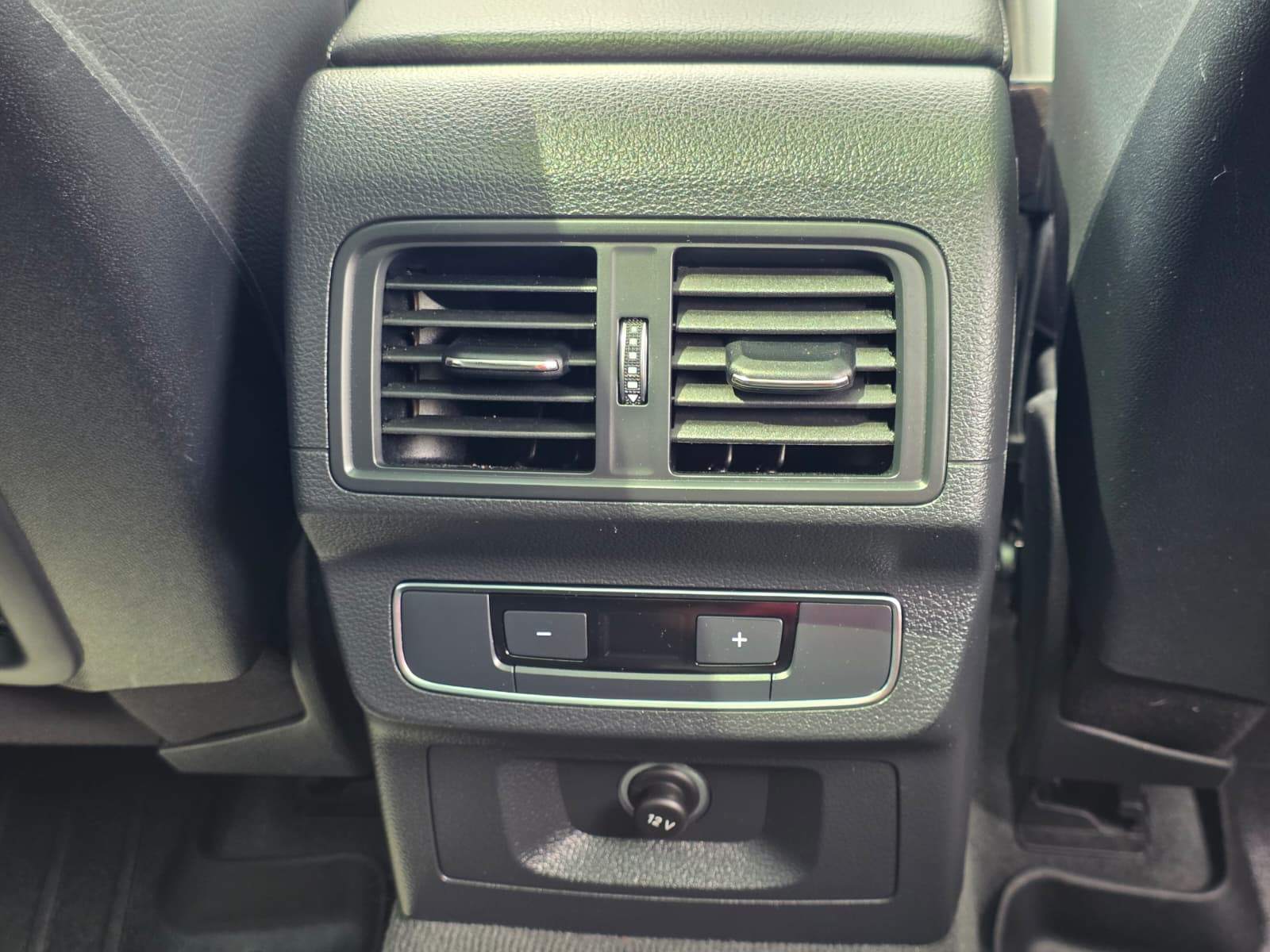 /akmautomotiveltd/2020-Audi-Q5-46794633175600264.jpg