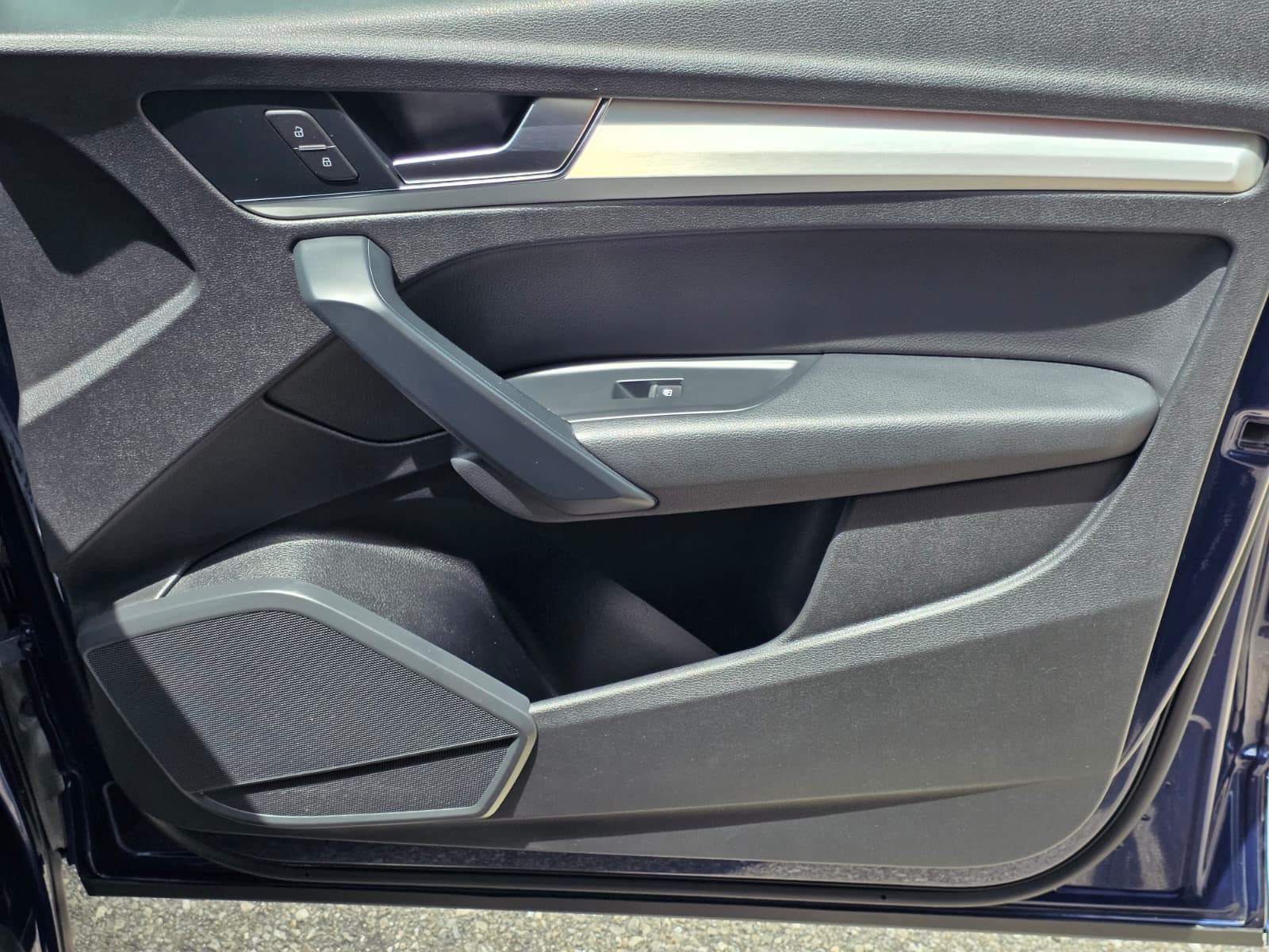 /akmautomotiveltd/2020-Audi-Q5-6263168432674391.jpg