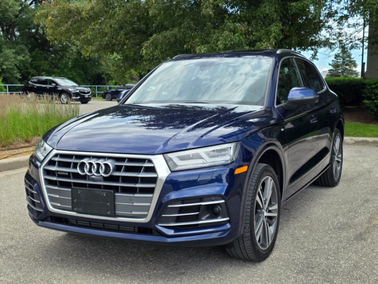 /akmautomotiveltd/2020-Audi-Q5-9976375392700843.jpg