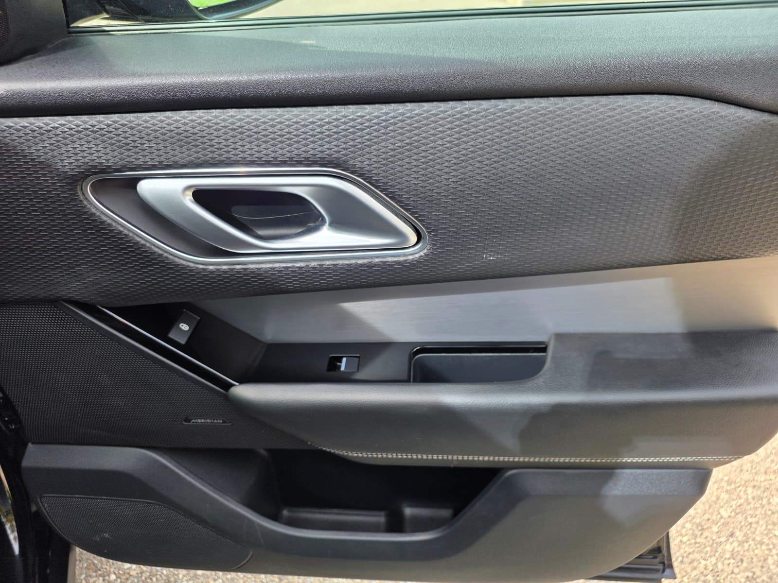 /akmautomotiveltd/2020-LandRover-RangeRover-3617315357849922.jpg