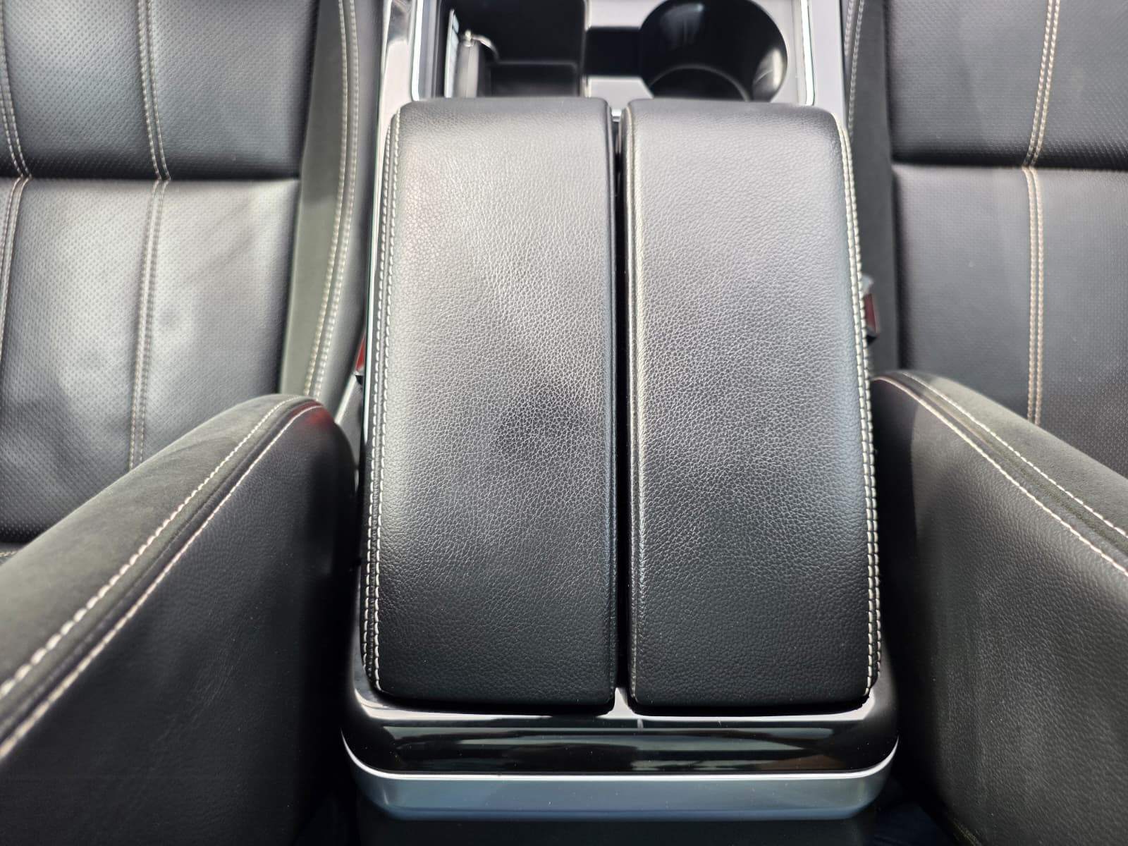 /akmautomotiveltd/2020-LandRover-RangeRover-5788719264509037.jpg