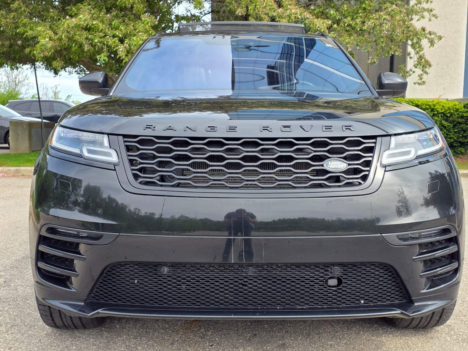 /akmautomotiveltd/2020-LandRover-RangeRover-5909101635673268.jpg