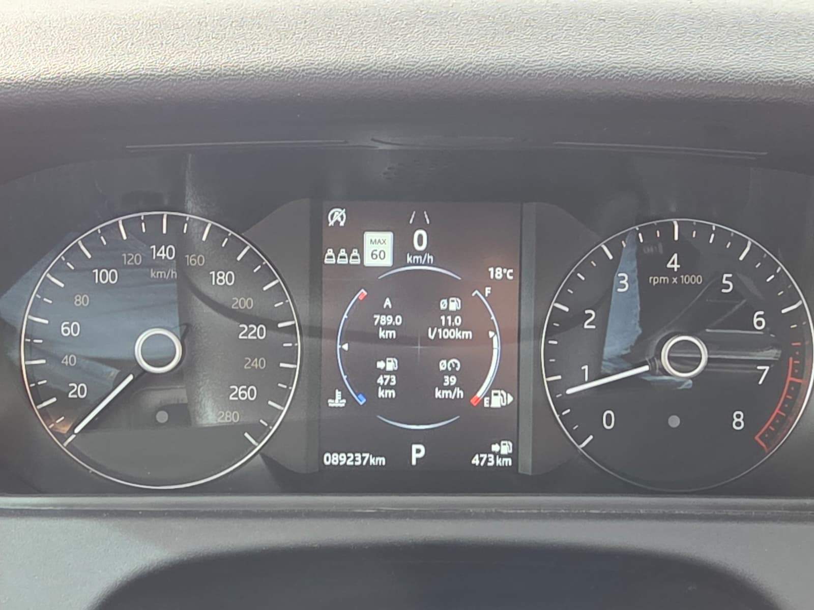 /akmautomotiveltd/2020-LandRover-RangeRover-7586947715382044.jpg