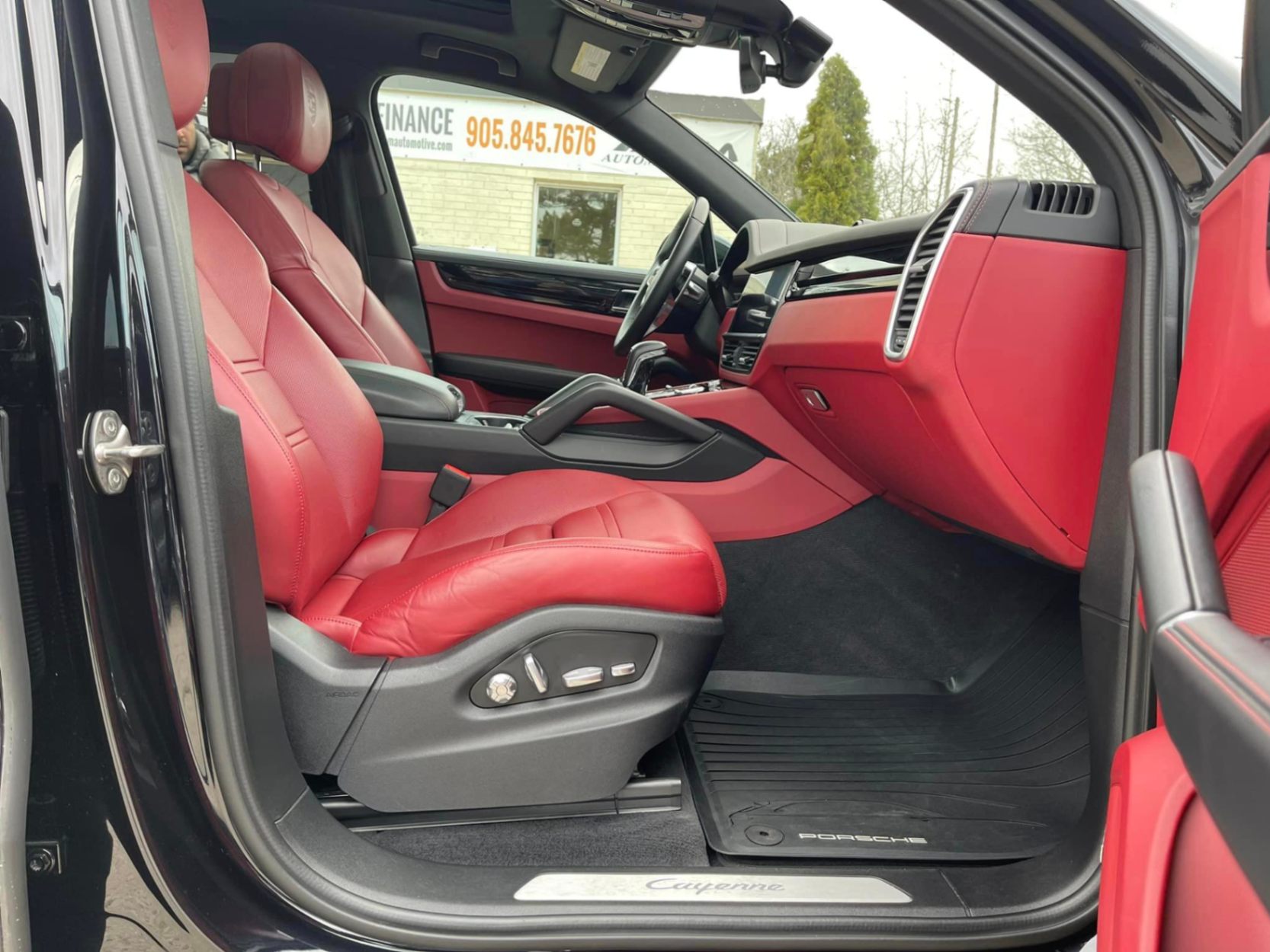 /akmautomotiveltd/2020-Porsche-Cayenne-5657745697558105.jpg