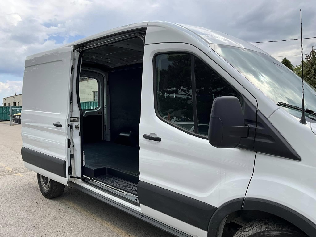 /akmautomotiveltd/2021-Ford-TransitCargo-08708462229577552.jpg