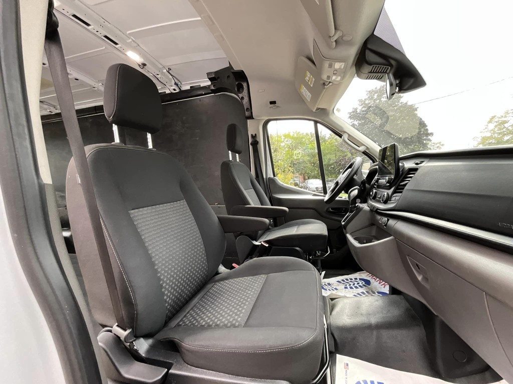 /akmautomotiveltd/2021-Ford-TransitCargo-7122494037535407.jpg
