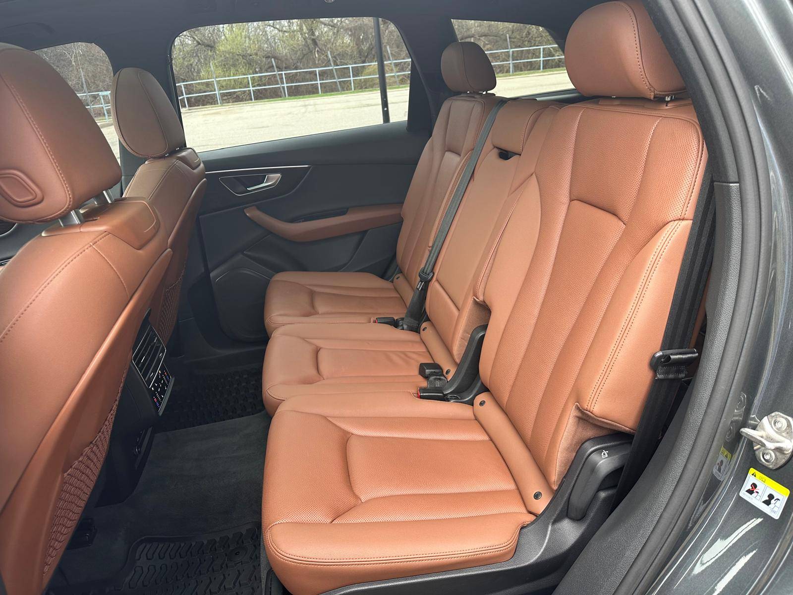 /akmautomotiveltd/2022-Audi-Q7-5645410795295571.jpg