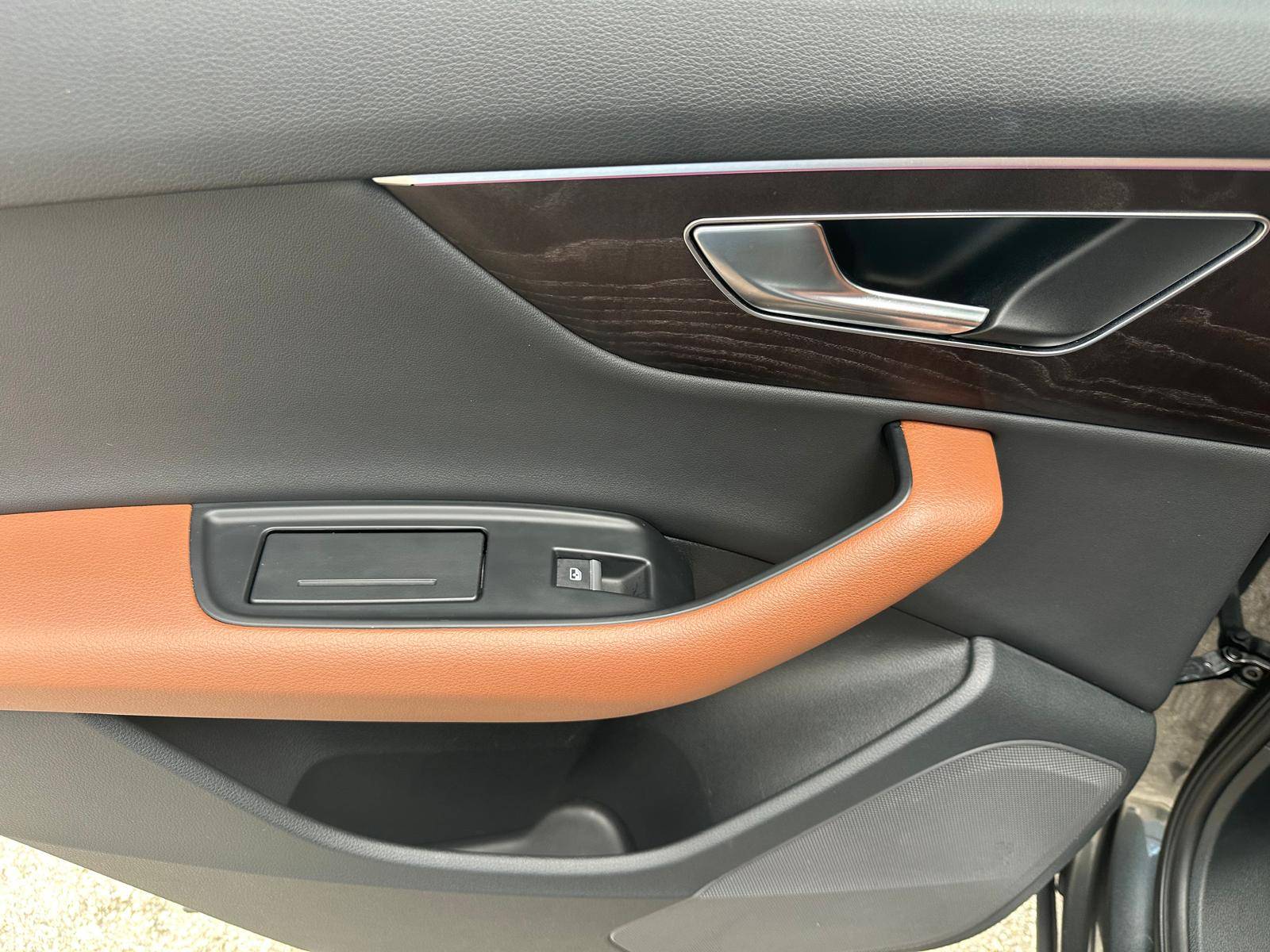 /akmautomotiveltd/2022-Audi-Q7-690644820192384.jpg