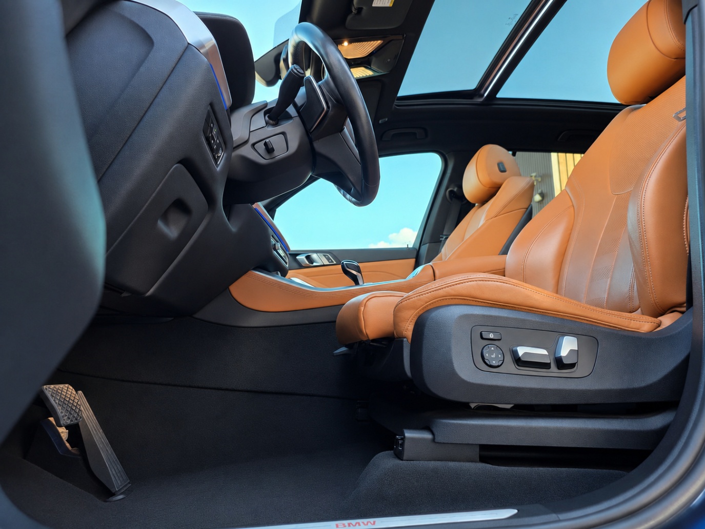 /akmautomotiveltd/2022-BMW-X5-48951092758024095.jpg