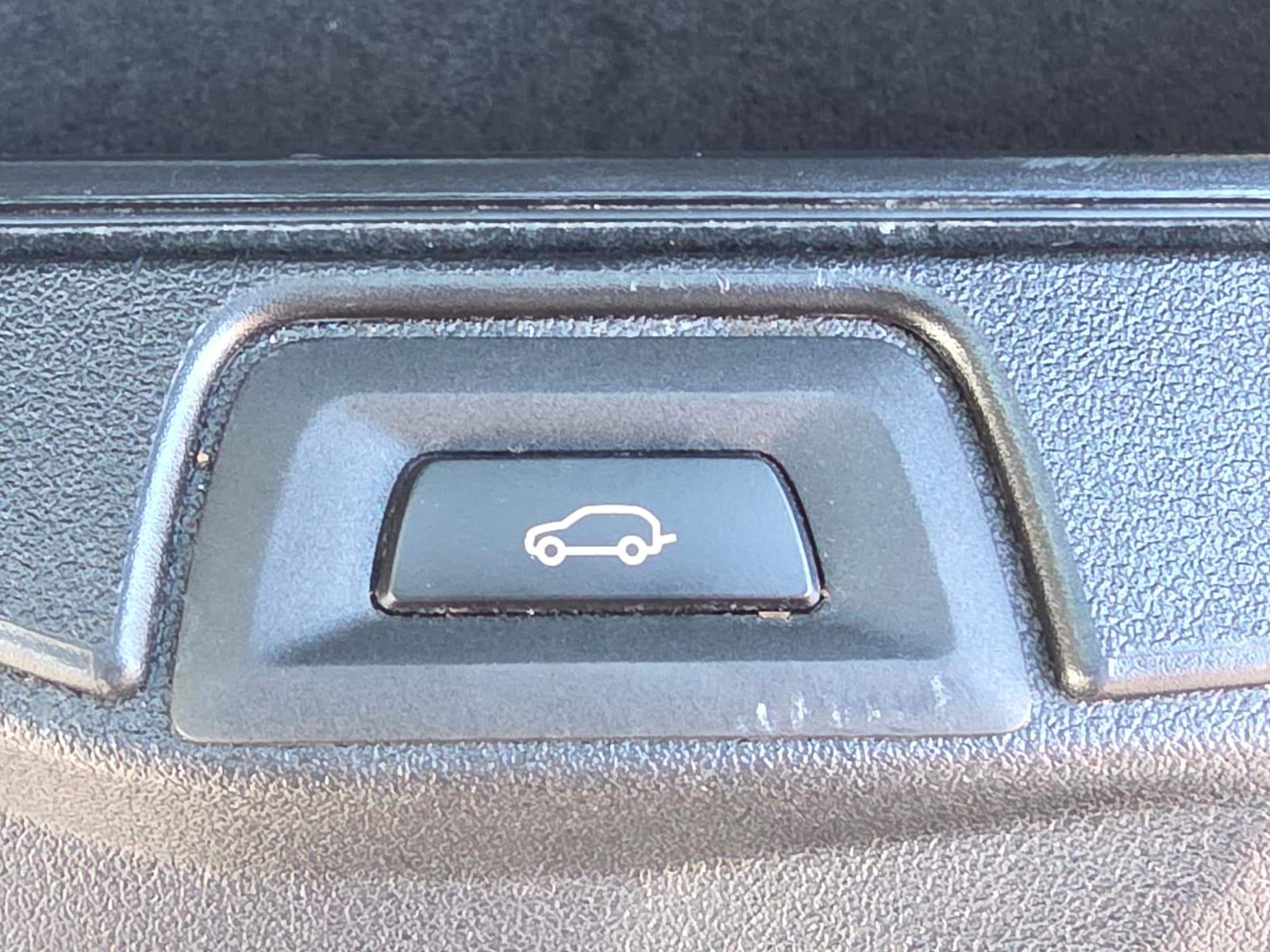 /akmautomotiveltd/2022-BMW-X5-9760156525724282.jpg