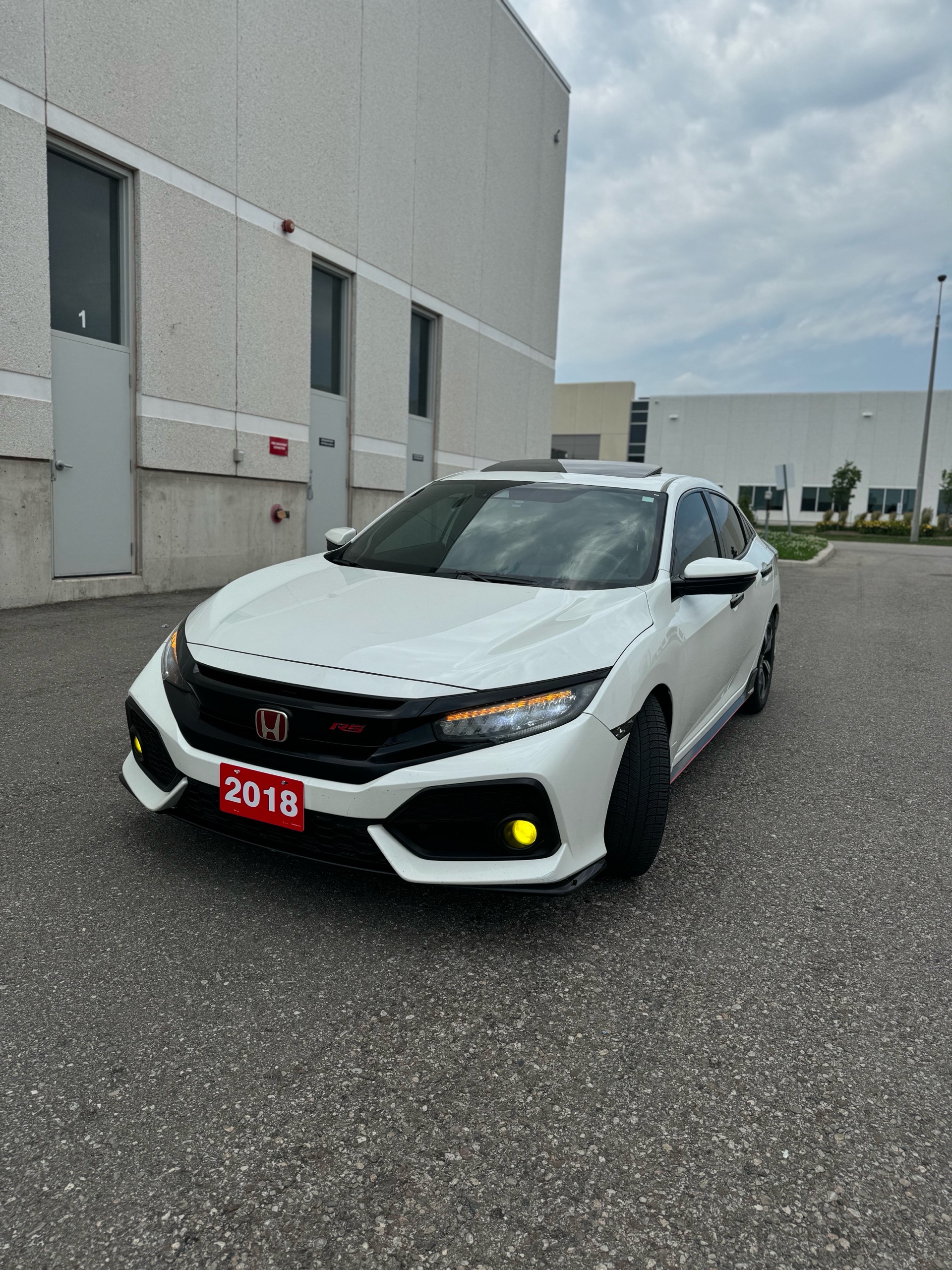 /alfarisautoinc/2018-Honda-CivicHatchback-470748104807319.jpg