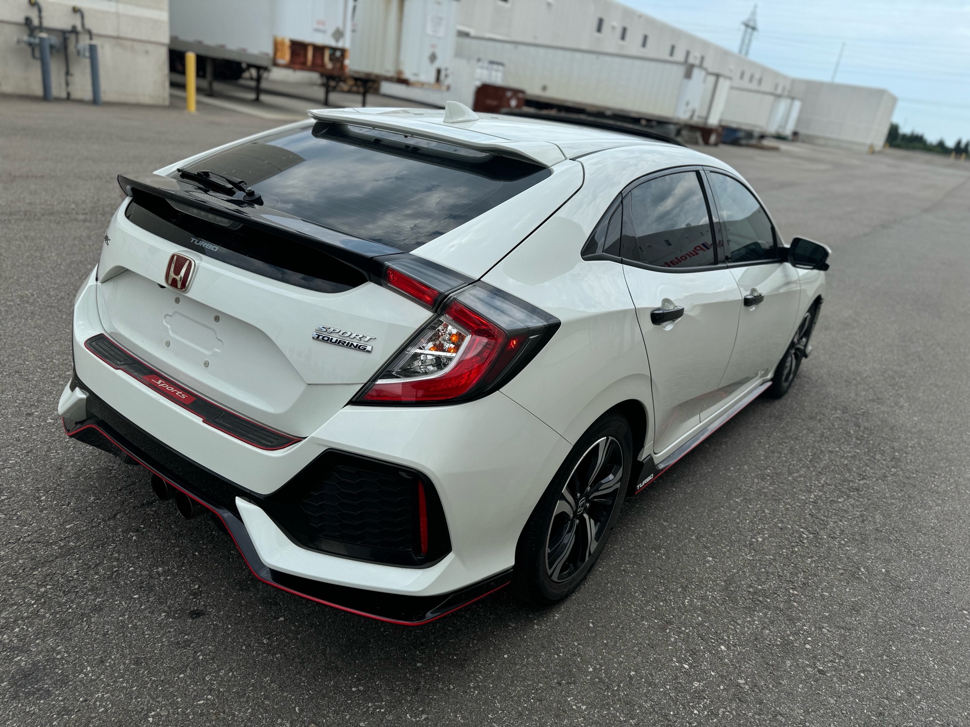 /alfarisautoinc/2018-Honda-CivicHatchback-9767126958063277.jpg