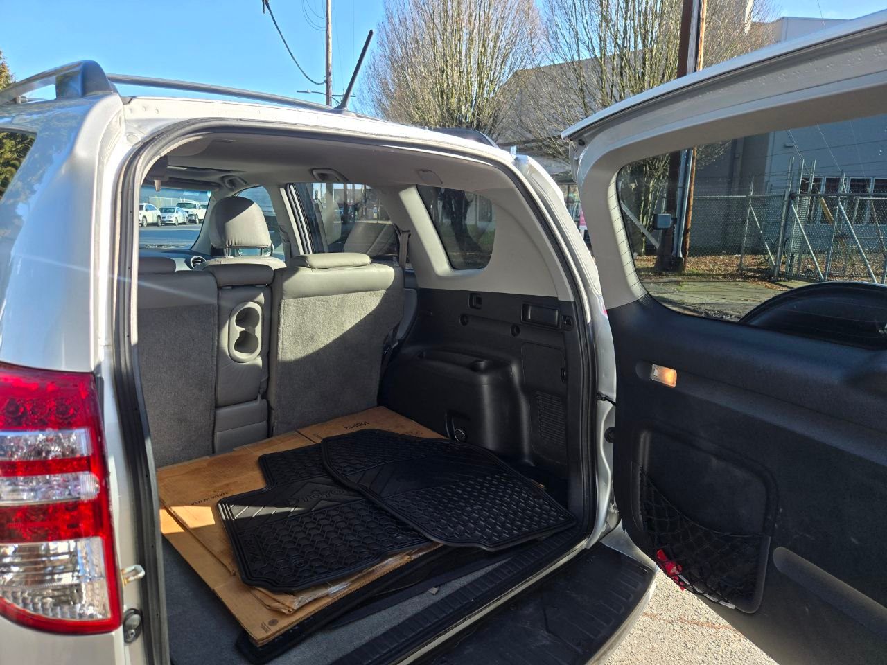 /alphaautoaccessltd/2009-Toyota-RAV4-41442025776348324.jpg