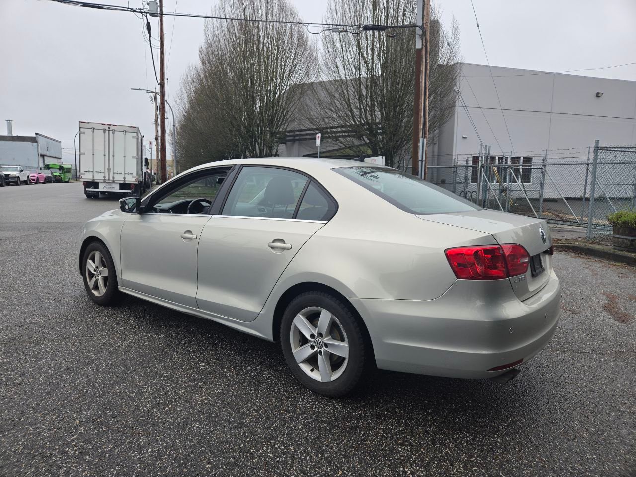 /alphaautoaccessltd/2012-Volkswagen-Jetta-9841046401384863.jpg