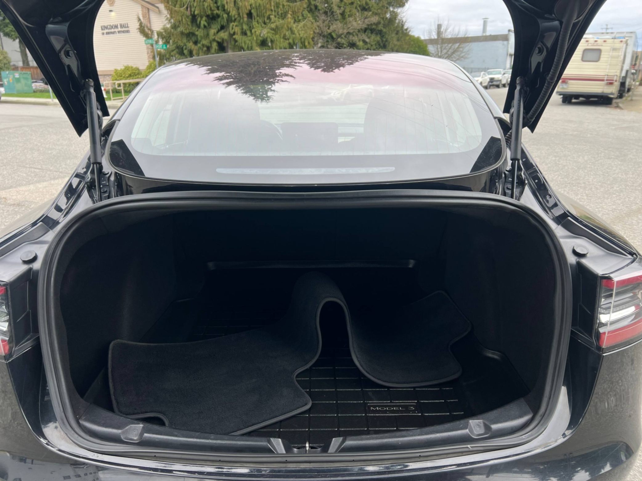 /alphaautoaccessltd/2018-Tesla-Model3-40678459356717034.jpg