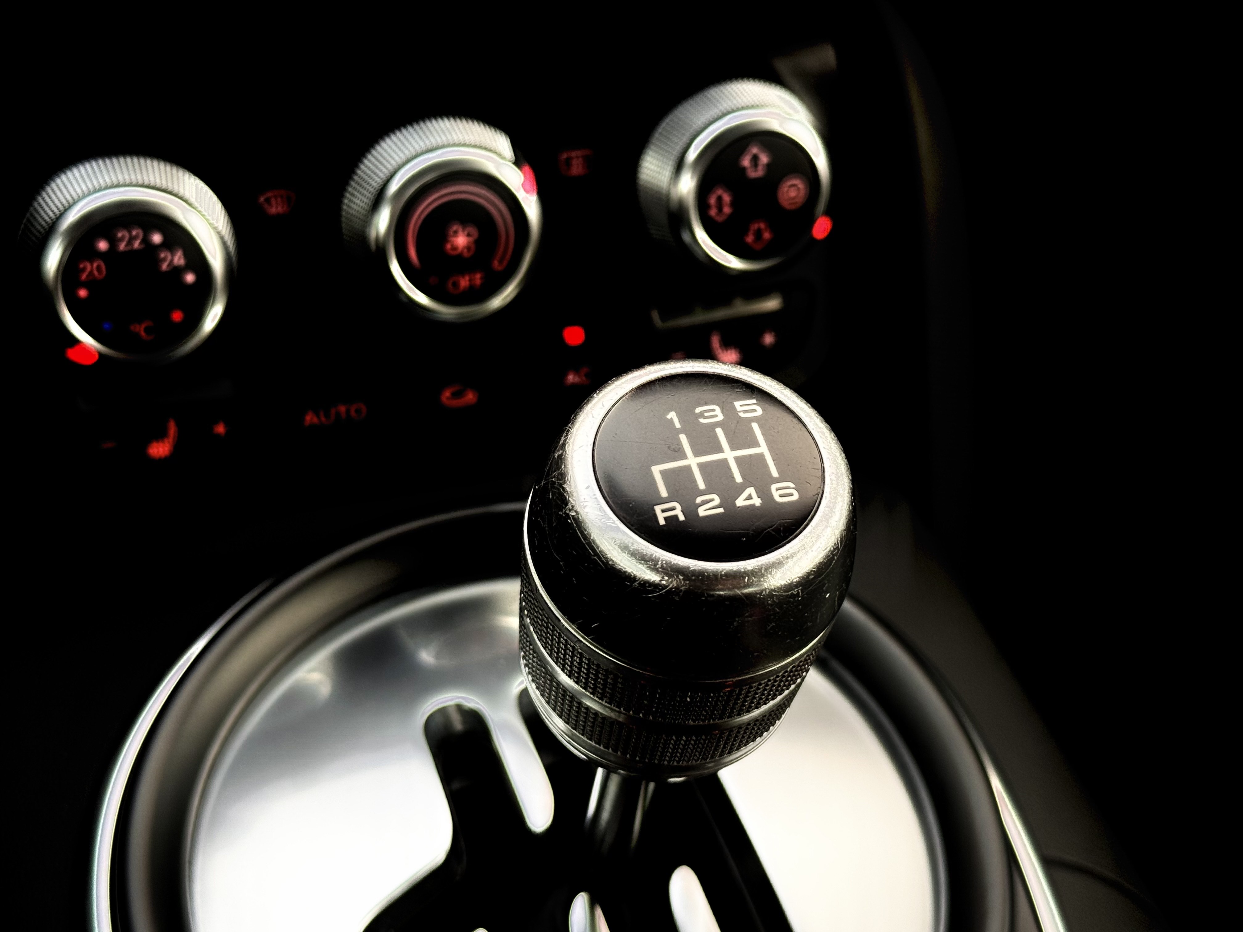 /alphaautosales/2008-Audi-R8-1456571405749303.jpg