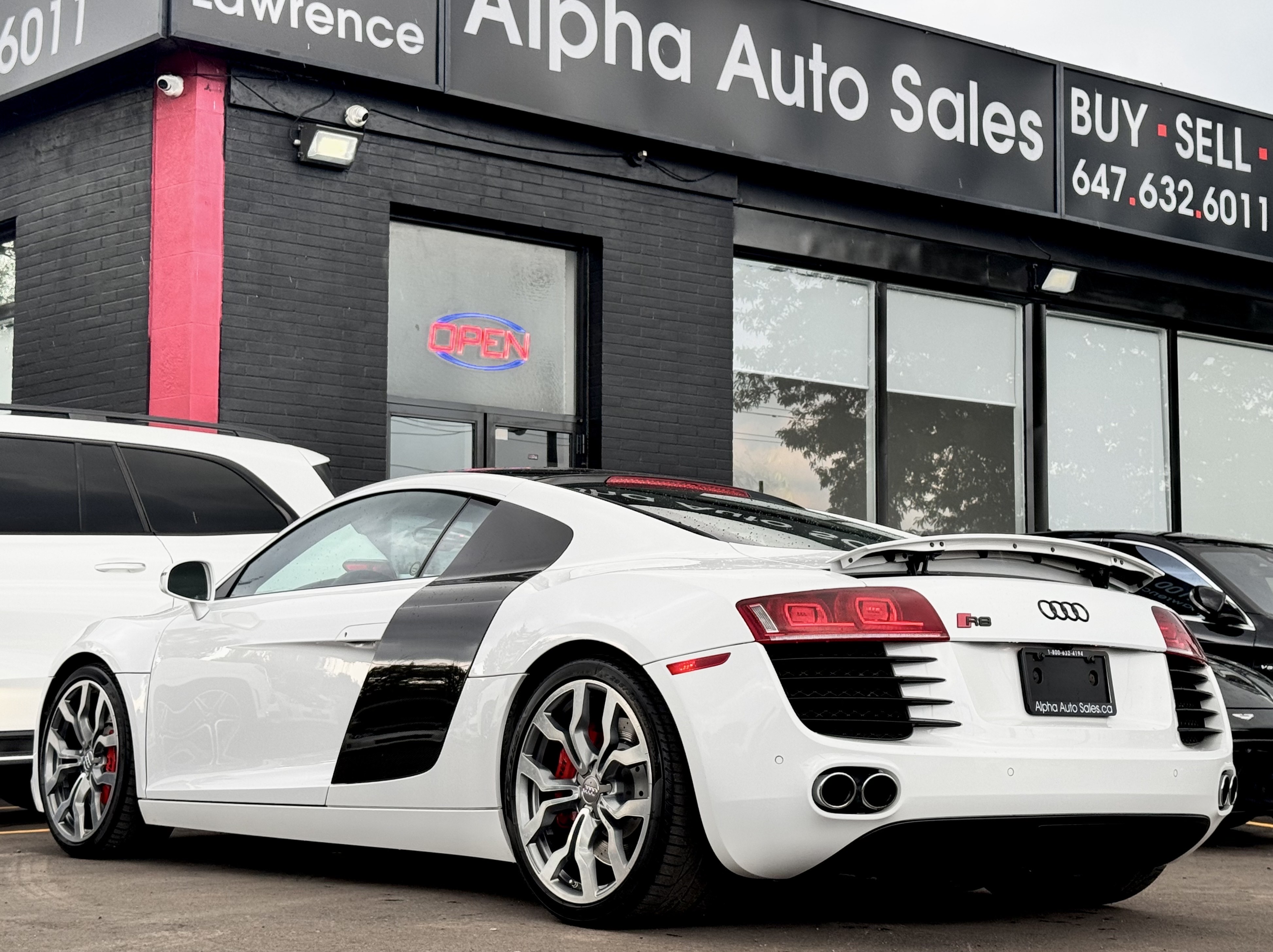 /alphaautosales/2008-Audi-R8-573758698736595.jpg