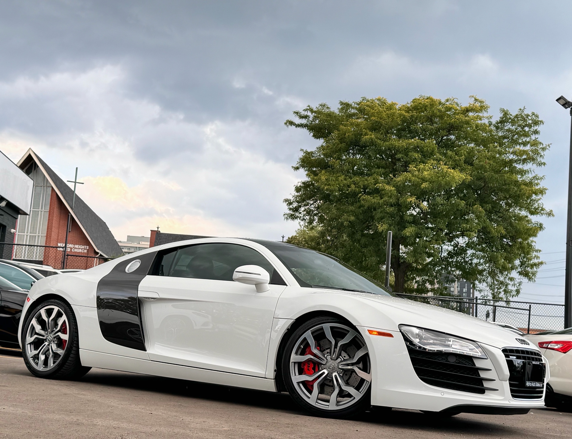 /alphaautosales/2008-Audi-R8-8935805690880465.jpg