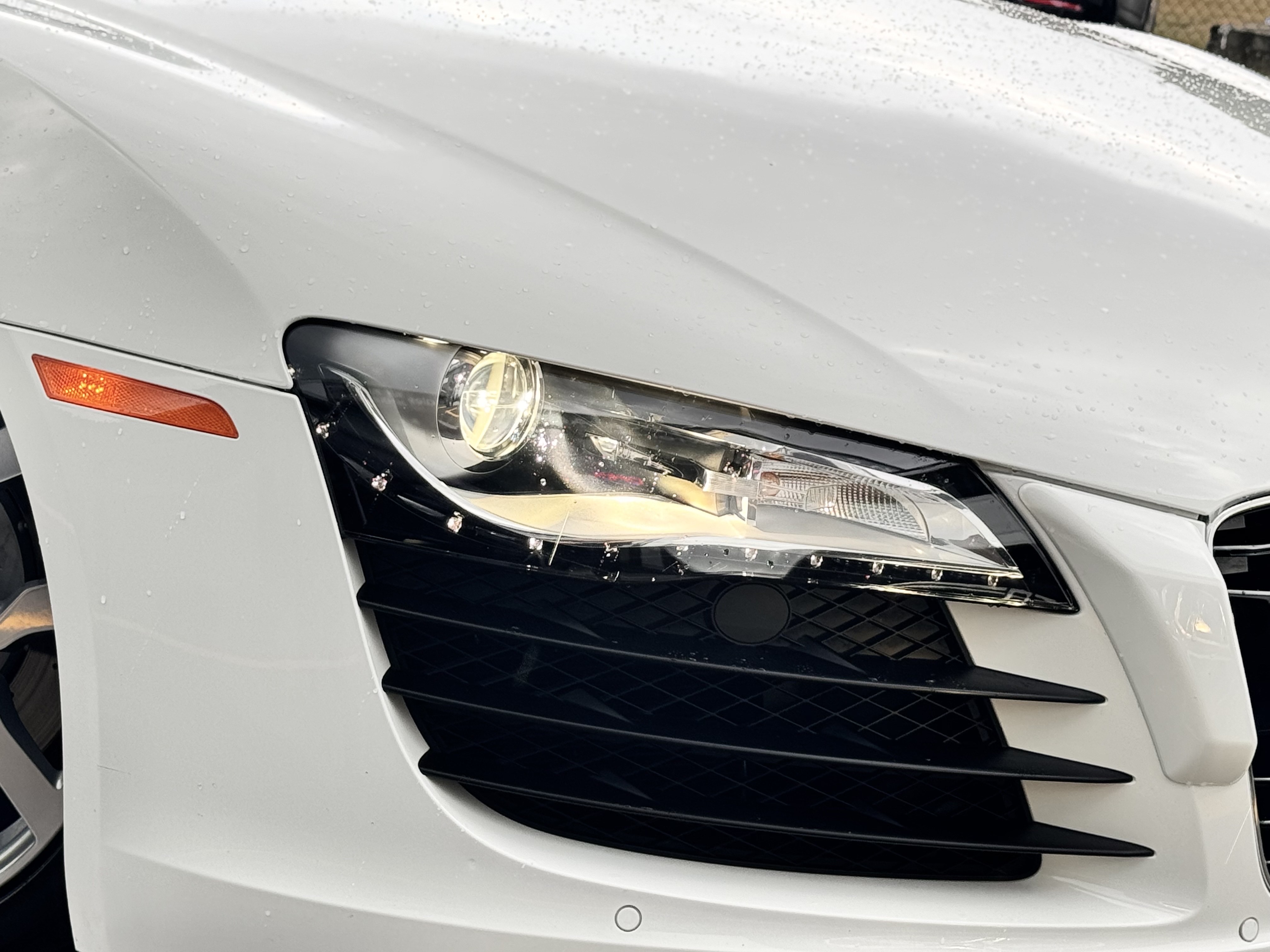 /alphaautosales/2008-Audi-R8-9163653391439914.jpg