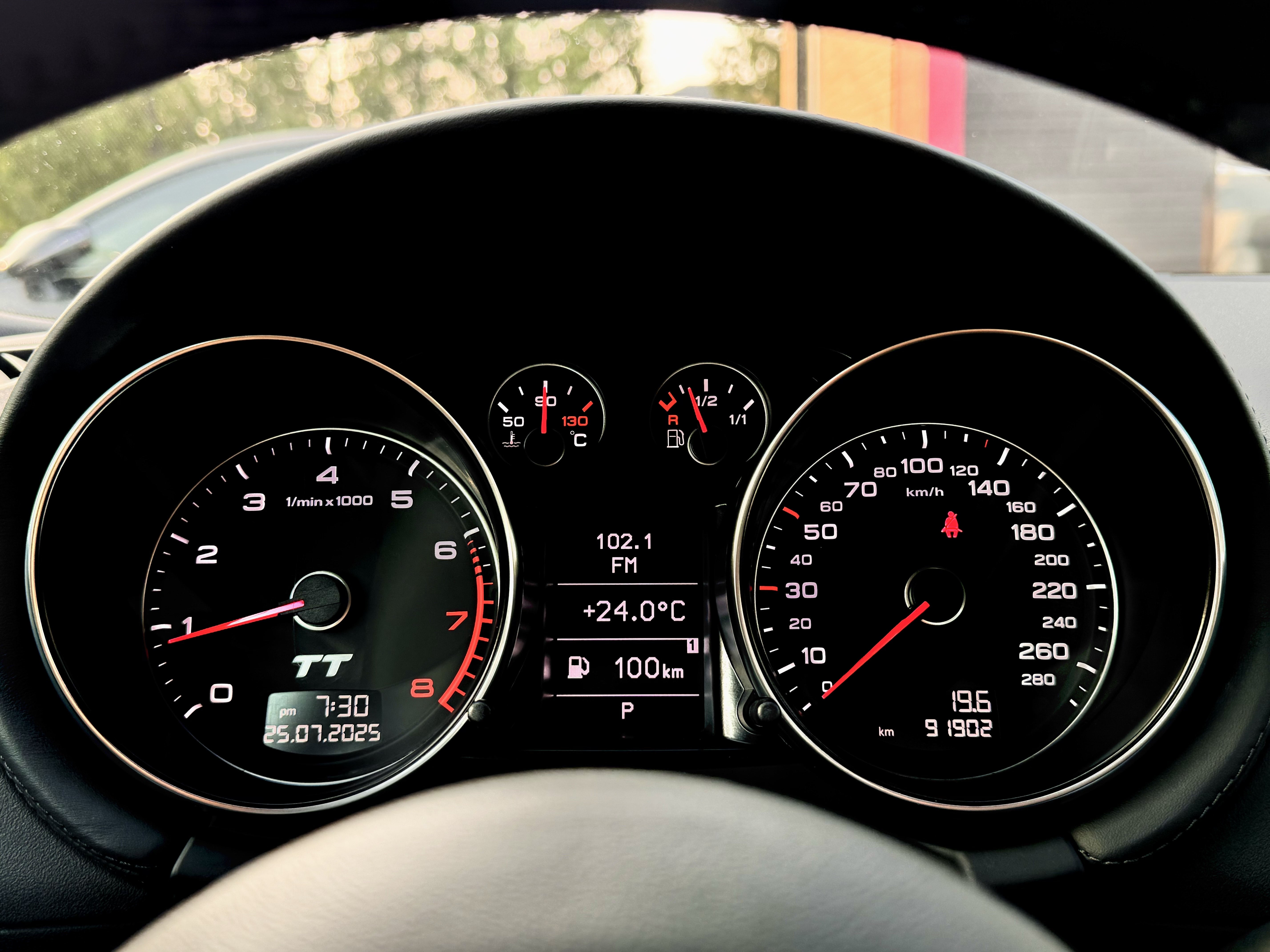 /alphaautosales/2012-Audi-TT-32935911816039165.jpg