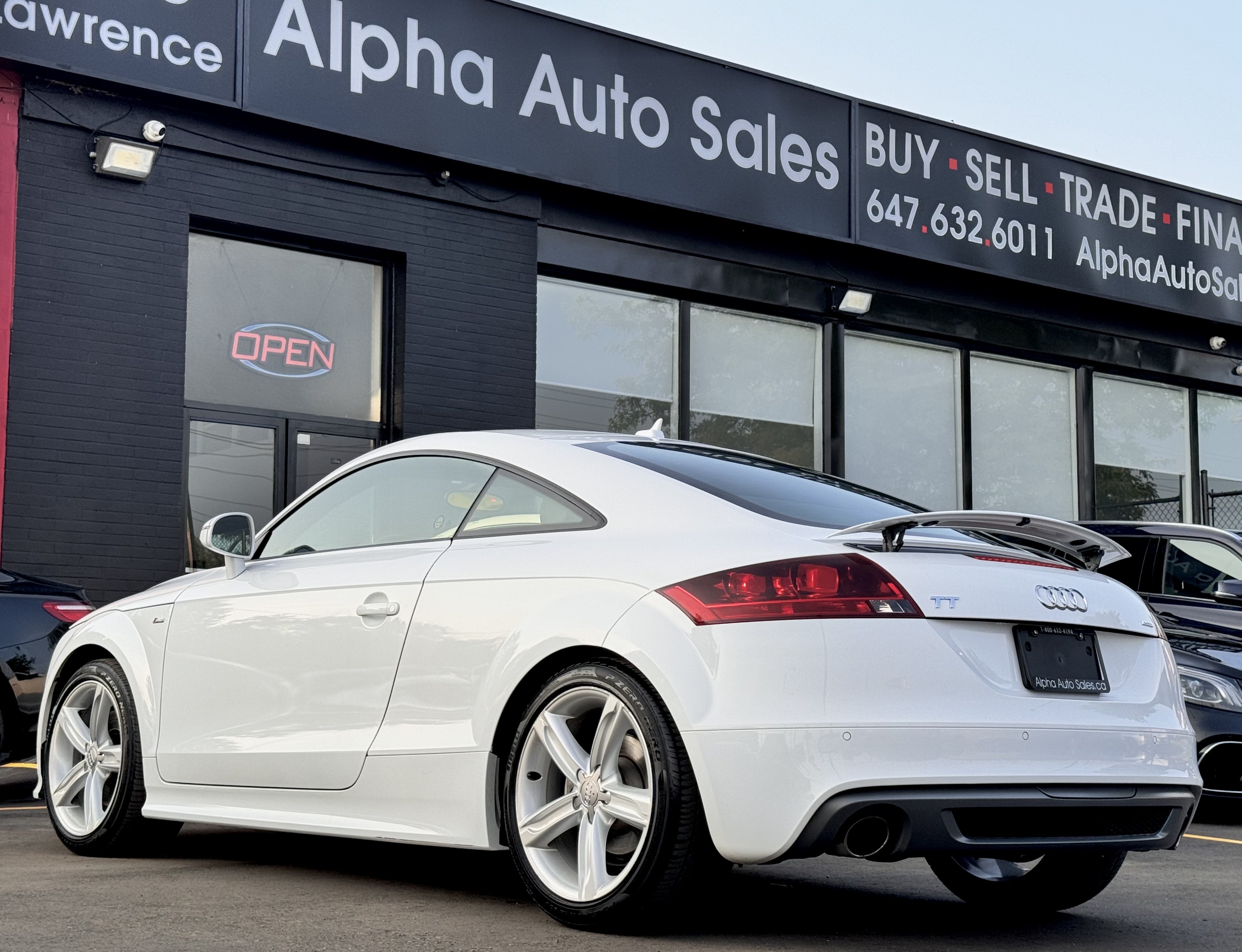 /alphaautosales/2012-Audi-TT-4310296020428279.jpg
