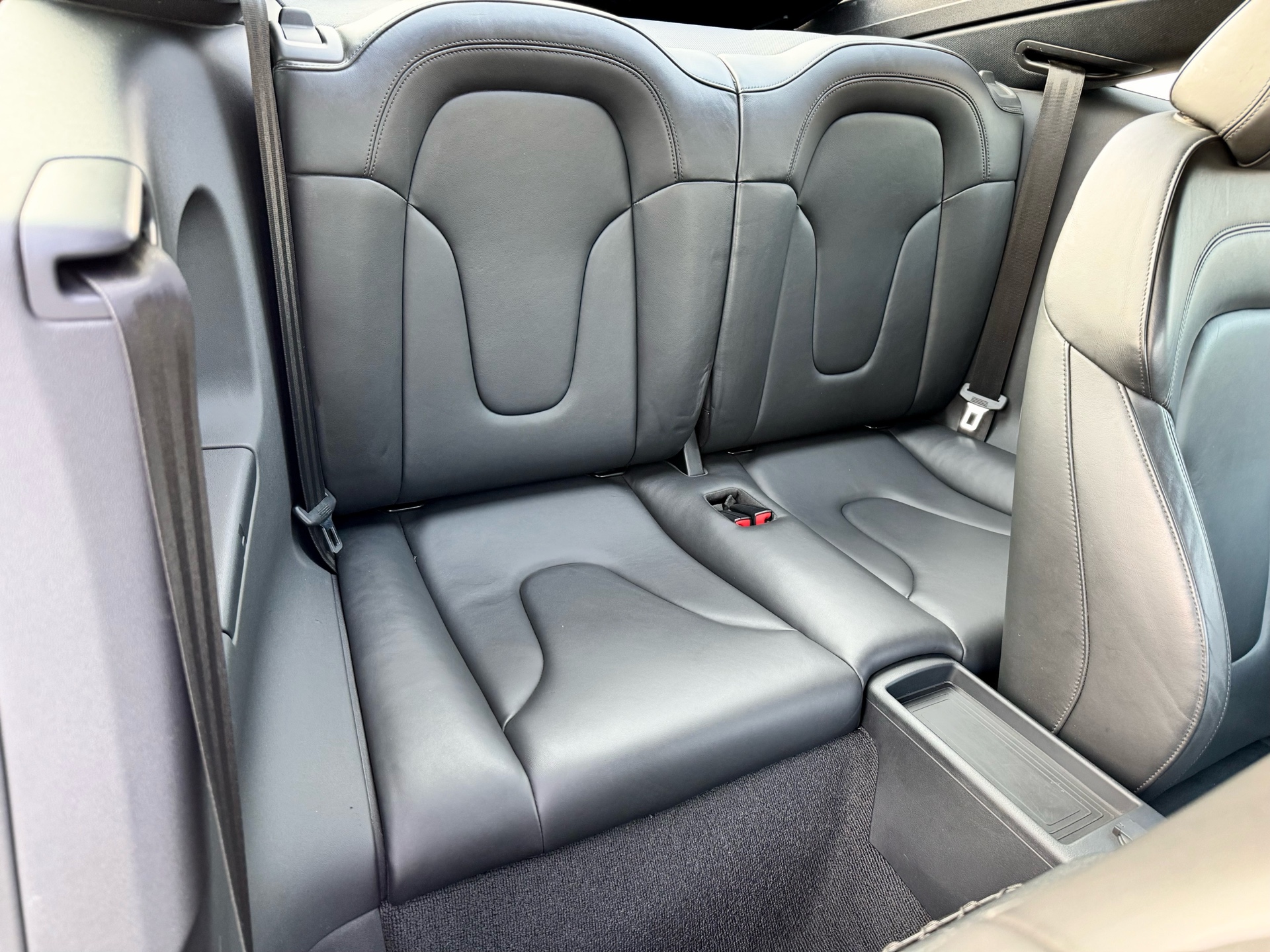 /alphaautosales/2012-Audi-TT-9354975516687616.jpg