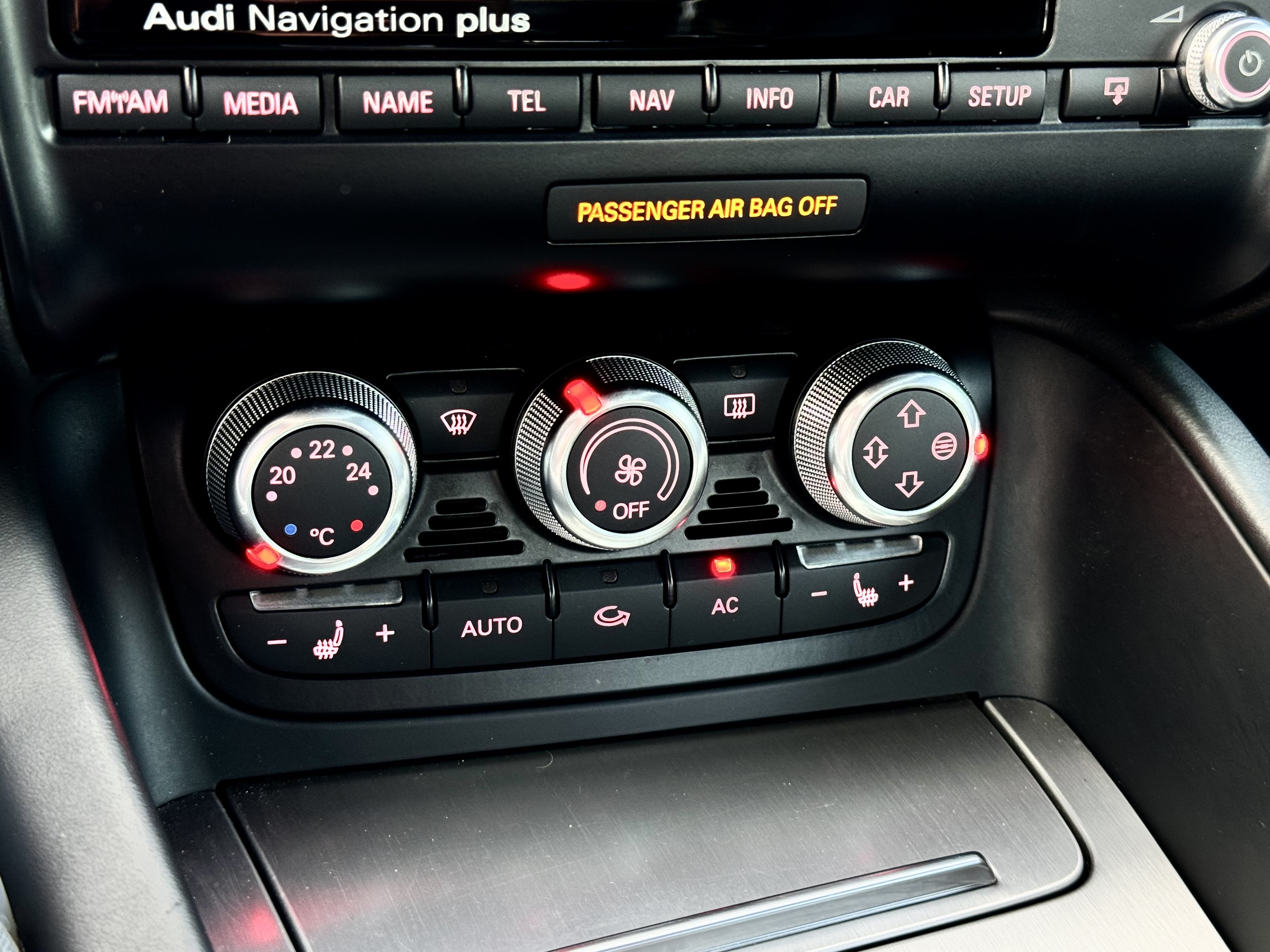/alphaautosales/2012-Audi-TT-9742397024891174.jpg