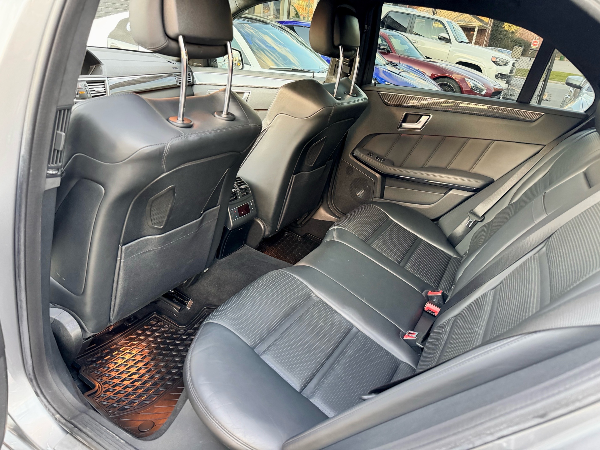 /alphaautosales/2012-Mercedes-Benz-E-Class-9507122730210757.jpg