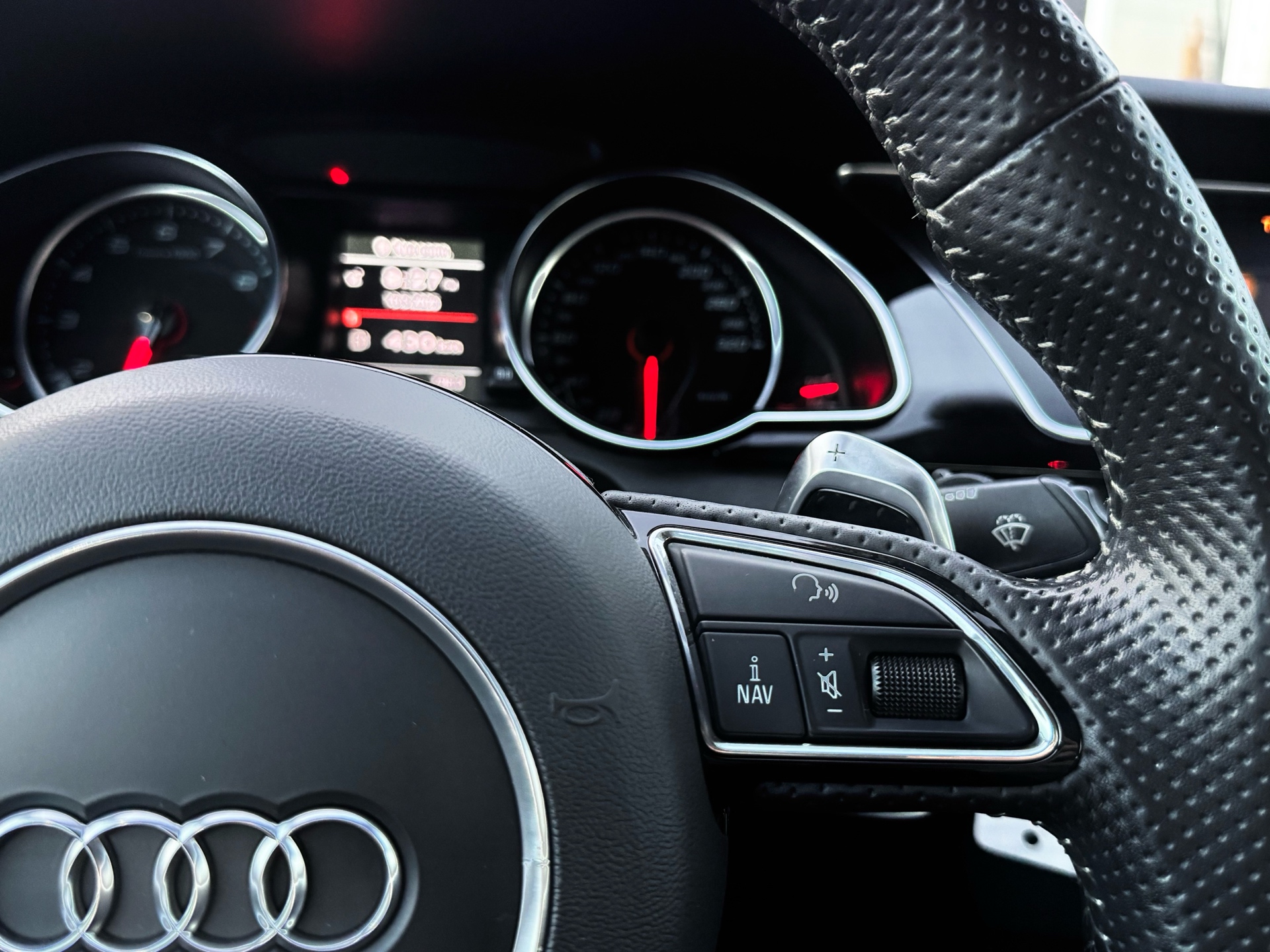 /alphaautosales/2015-Audi-RS5-3656645046399607.jpg