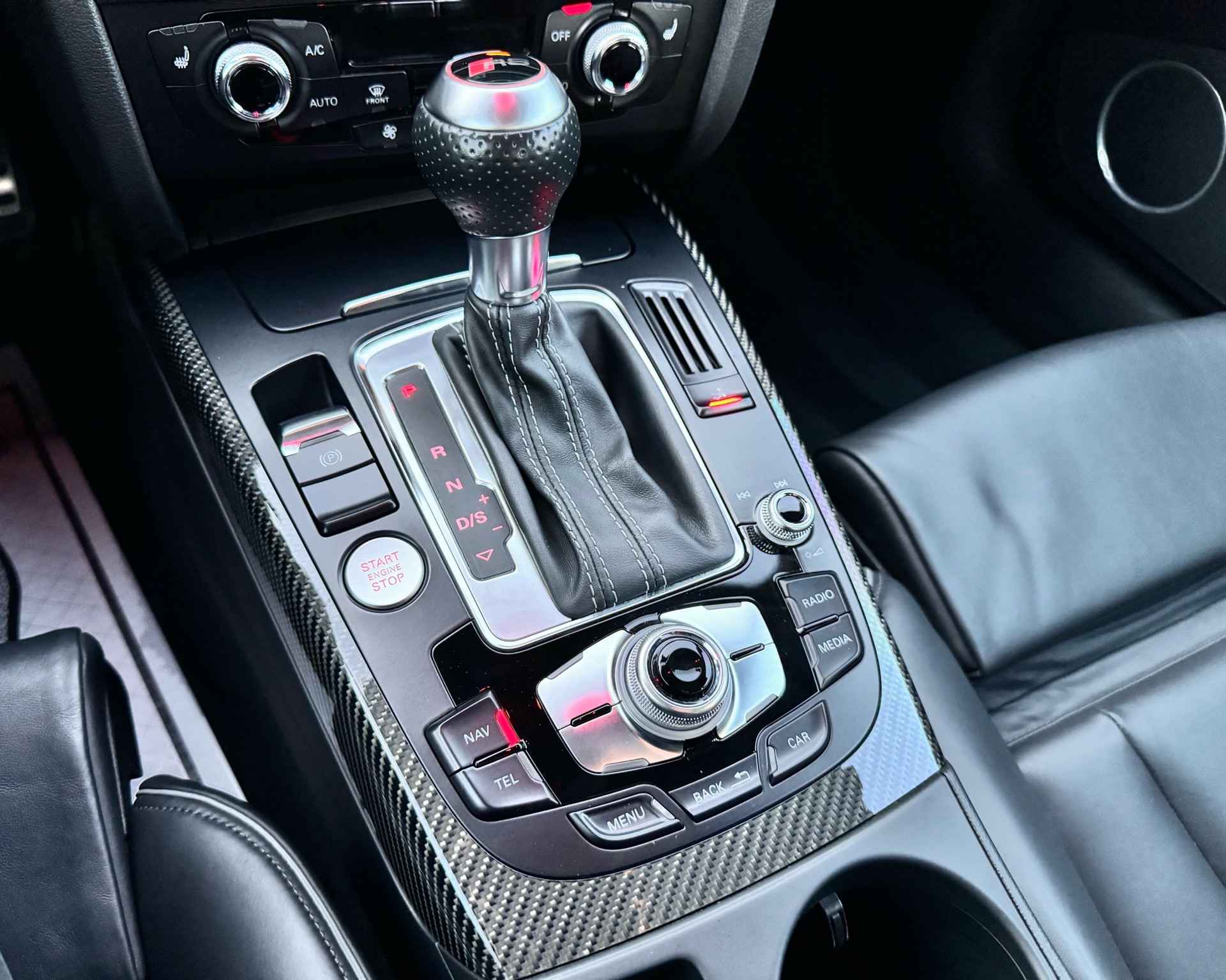 /alphaautosales/2015-Audi-RS5-40440894762642277.jpg