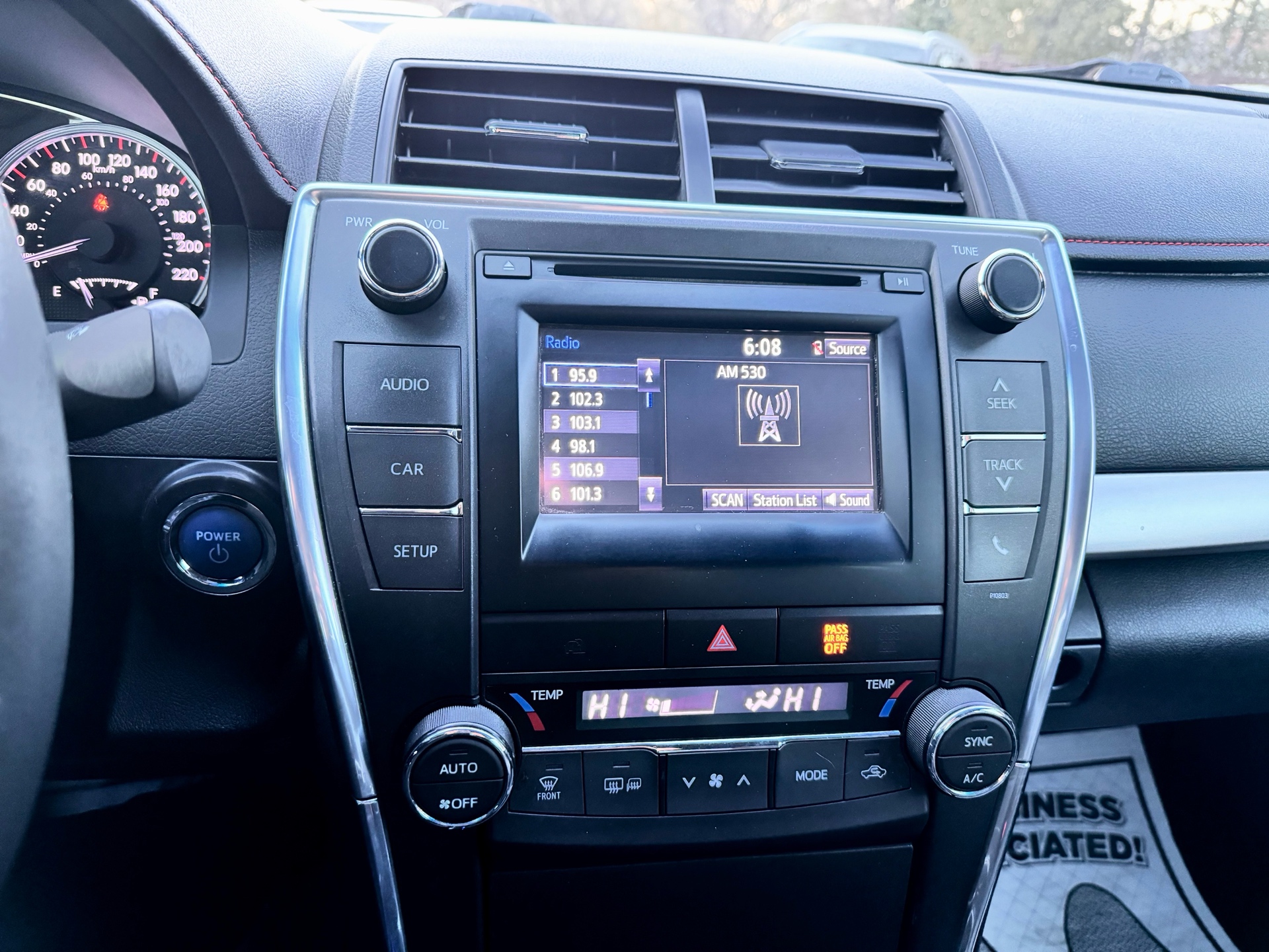 /alphaautosales/2015-Toyota-CamryHybrid-03165535164172373.jpg