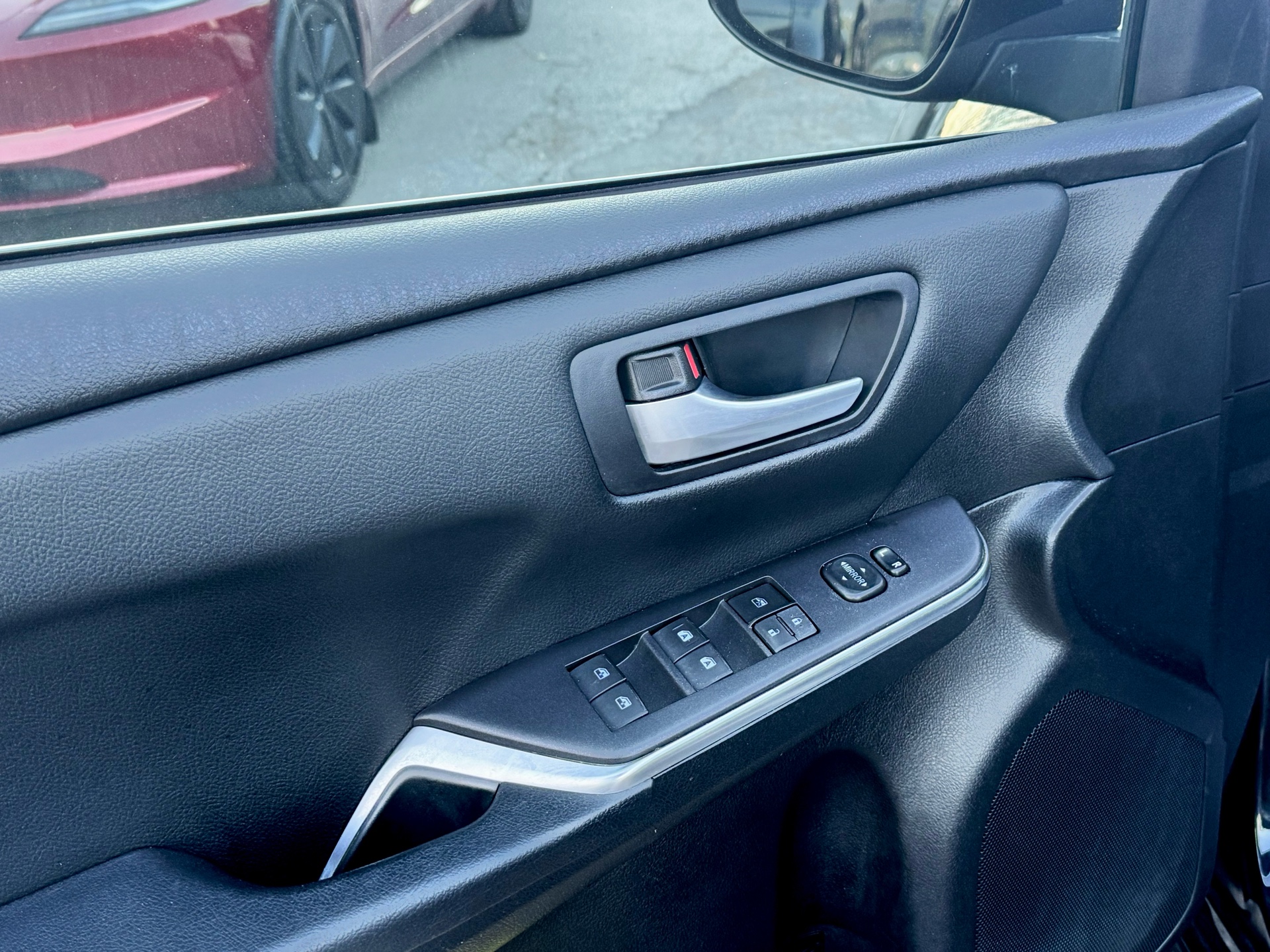 /alphaautosales/2015-Toyota-CamryHybrid-5683338645932909.jpg
