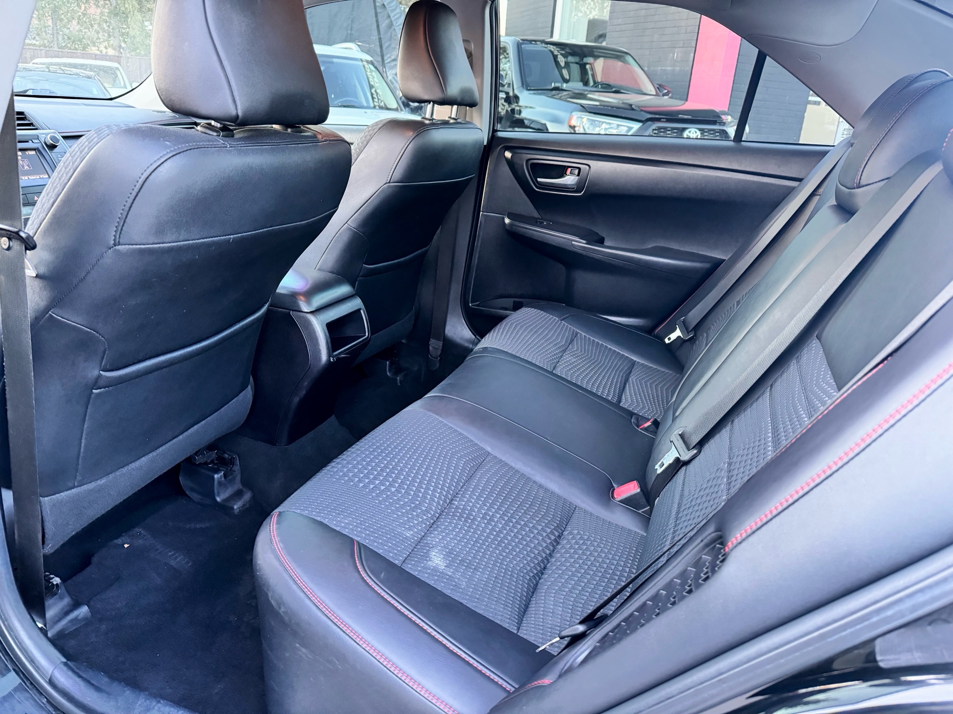 /alphaautosales/2015-Toyota-CamryHybrid-5719823445251224.jpg