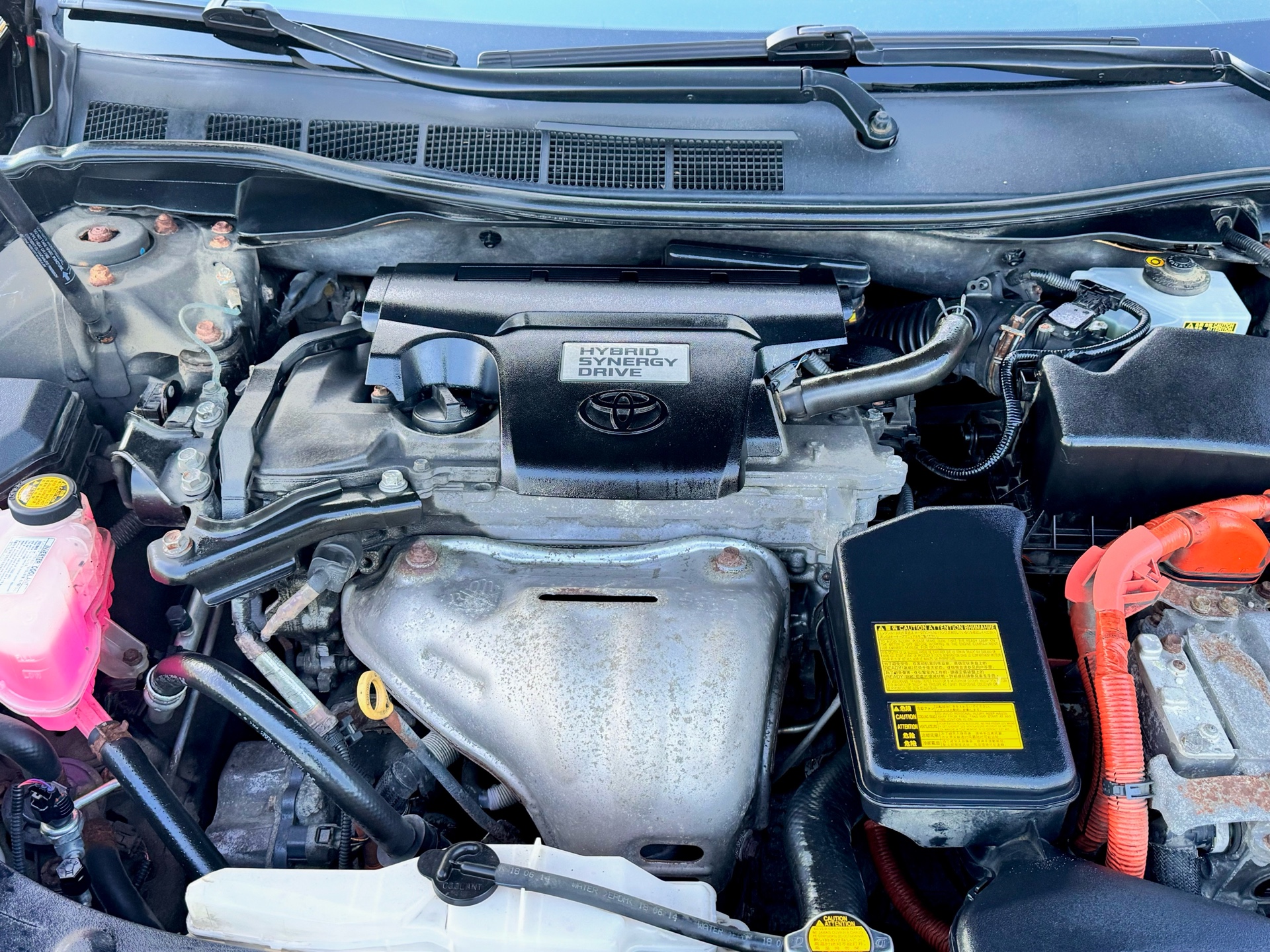 /alphaautosales/2015-Toyota-CamryHybrid-9264572764368704.jpg