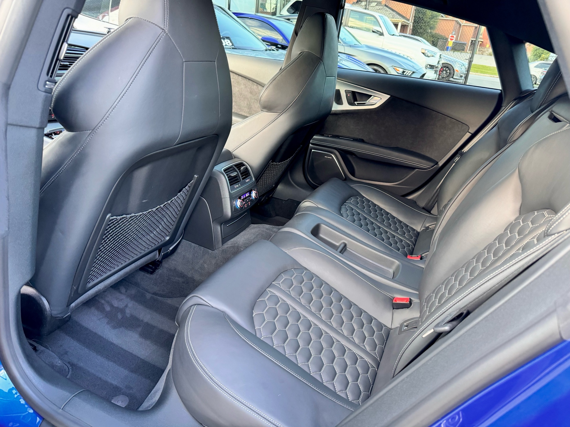 /alphaautosales/2016-Audi-RS7-6943294866980658.jpg