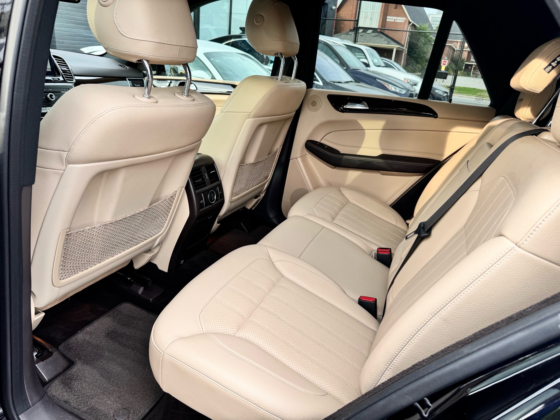 /alphaautosales/2016-Mercedes-Benz-GLE-class-3285125492285834.jpg