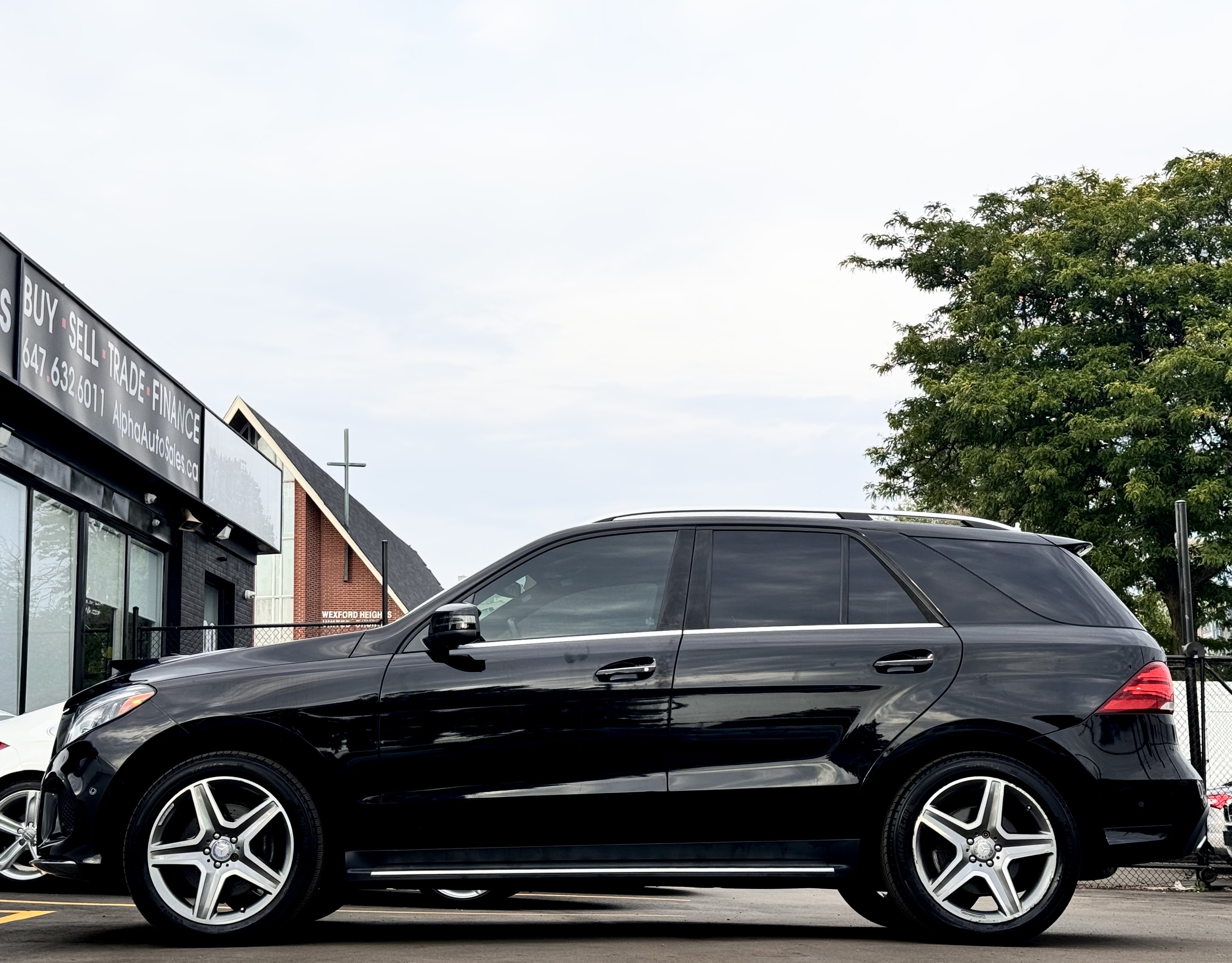 /alphaautosales/2016-Mercedes-Benz-GLE-class-3910484741321143.jpg