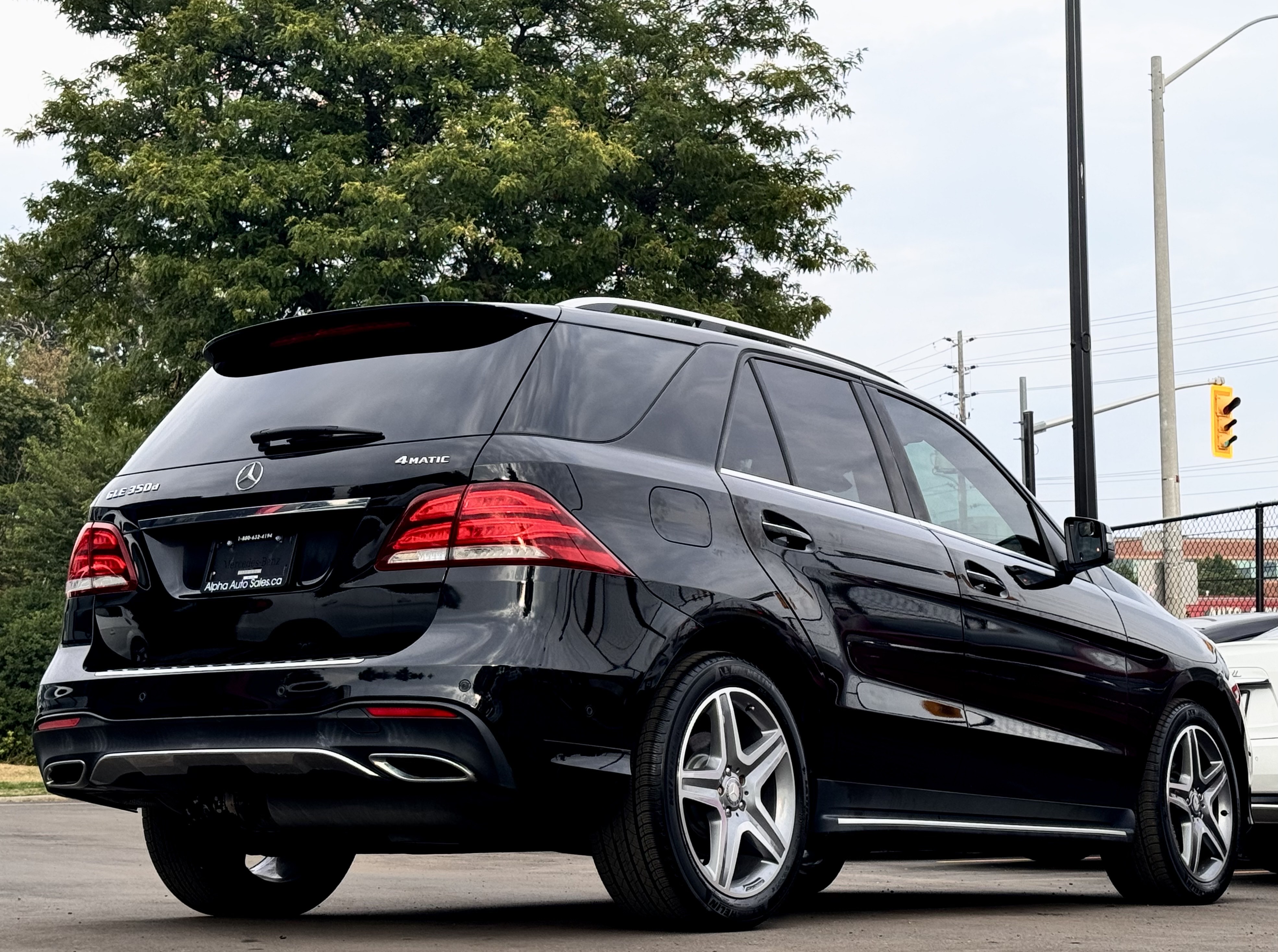 /alphaautosales/2016-Mercedes-Benz-GLE-class-46611824306039673.jpg
