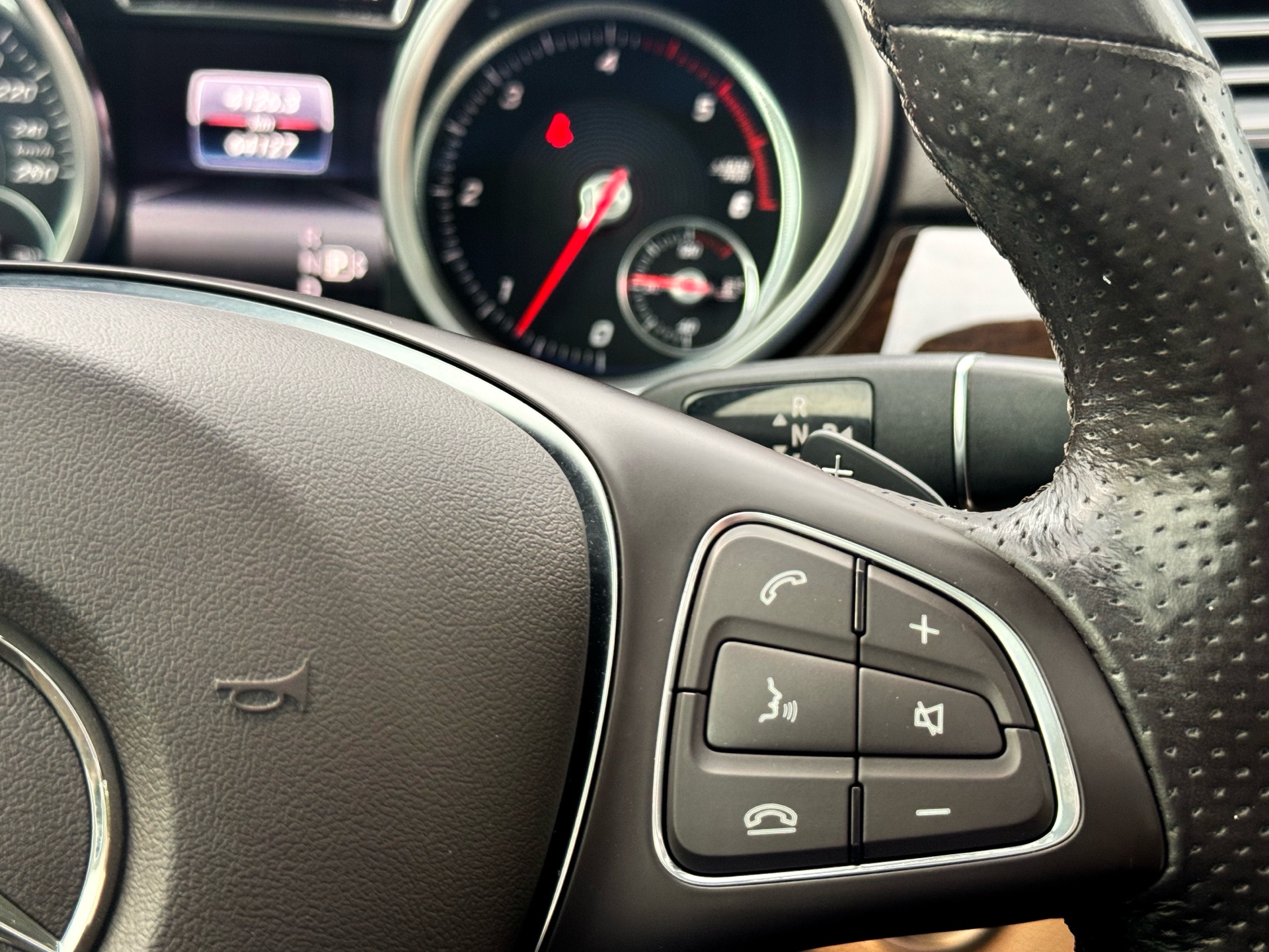 /alphaautosales/2016-Mercedes-Benz-GLE-class-5818767866473364.jpg