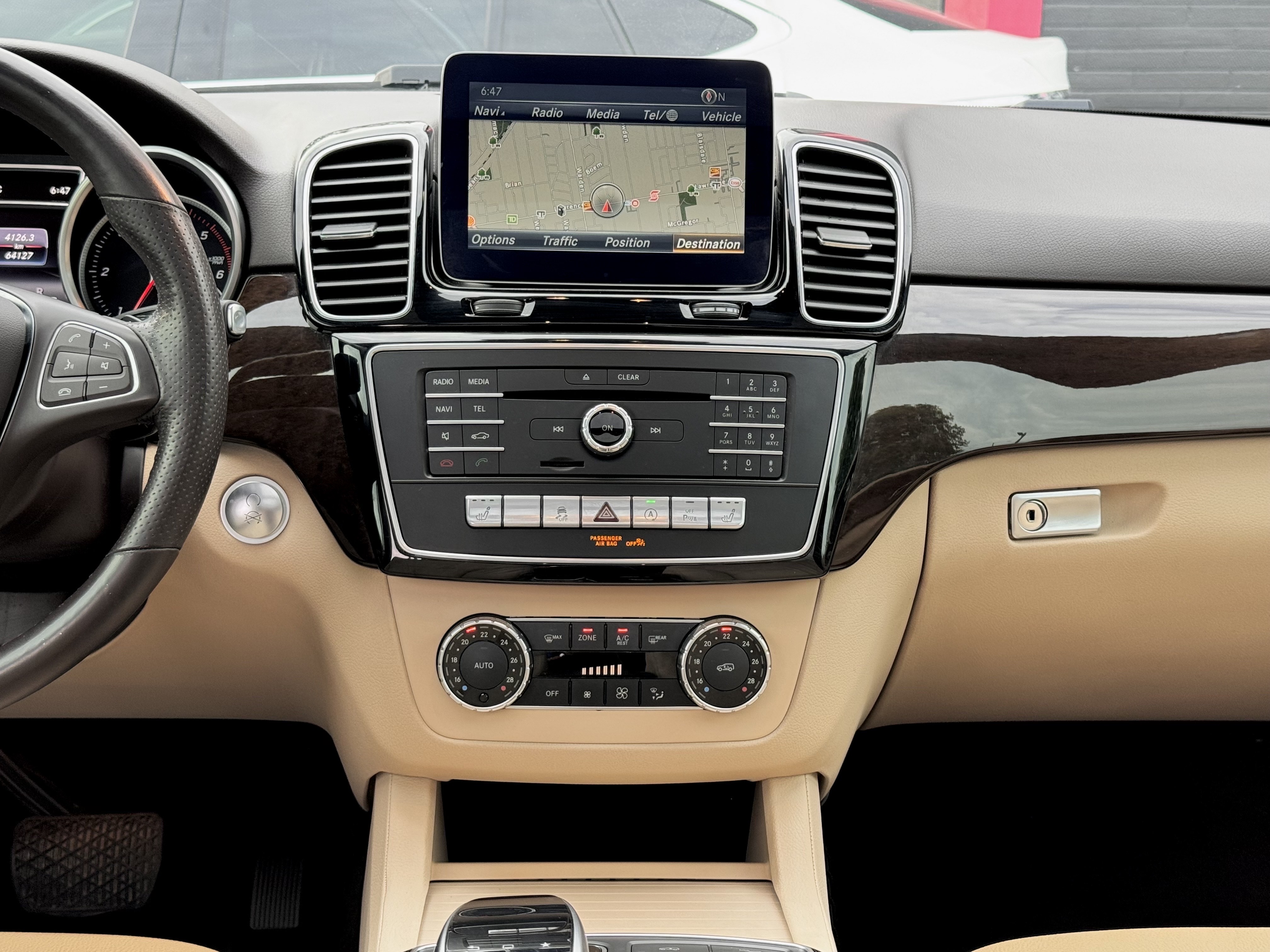 /alphaautosales/2016-Mercedes-Benz-GLE-class-6359098601636402.jpg