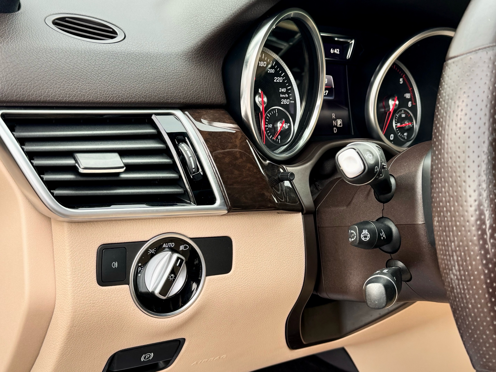 /alphaautosales/2016-Mercedes-Benz-GLE-class-9120833208408732.jpg