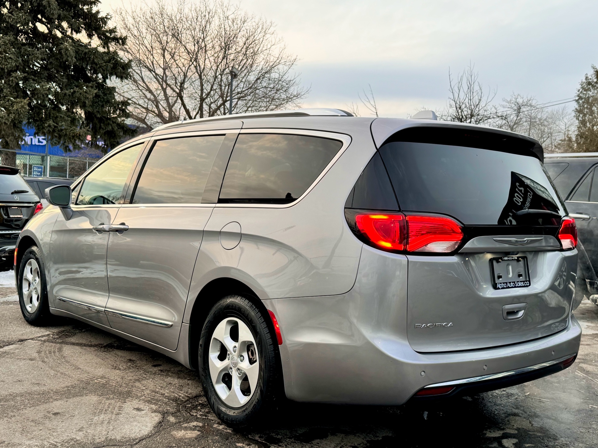 /alphaautosales/2017-Chrysler-Pacifica-11688992547581867.jpg