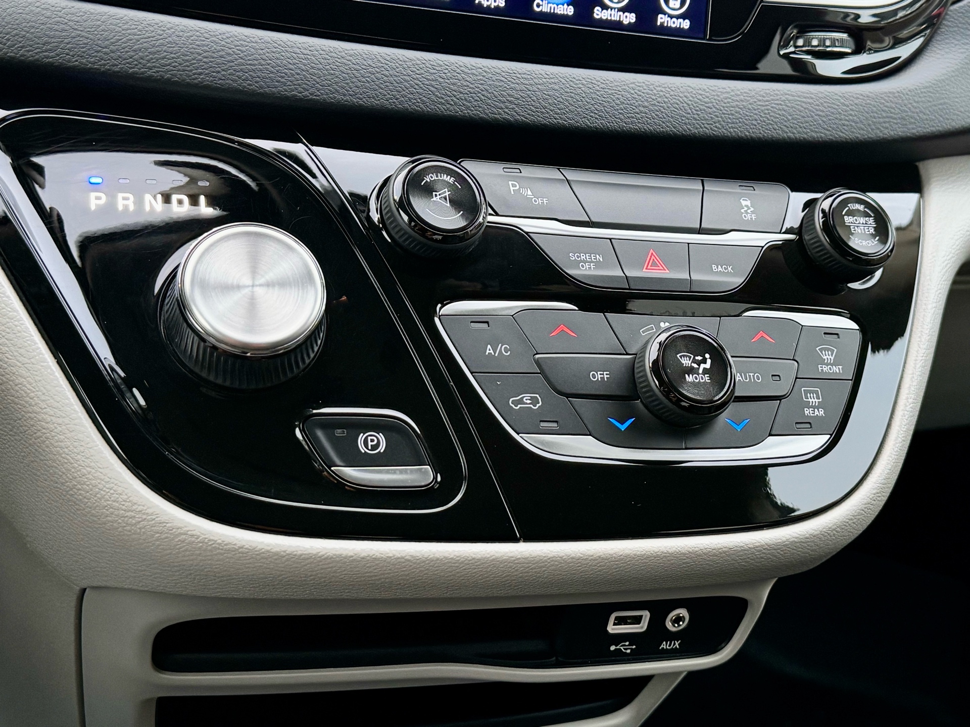 /alphaautosales/2017-Chrysler-Pacifica-46360085248799265.jpg